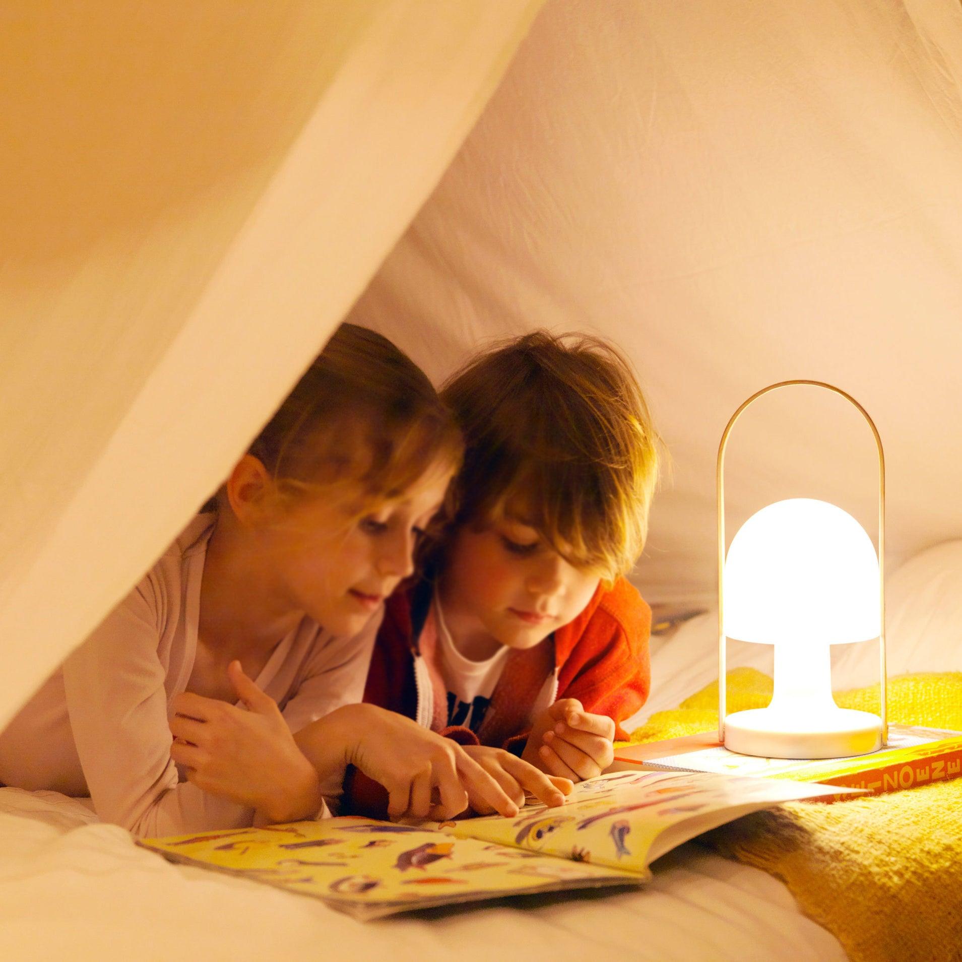Follow Me Table Lamp - Blowlighting