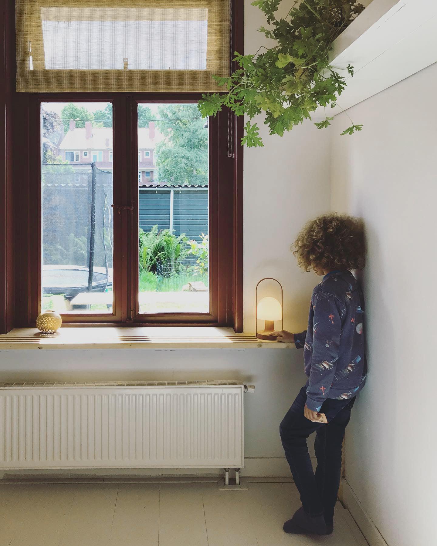 Follow Me Table Lamp - Blowlighting