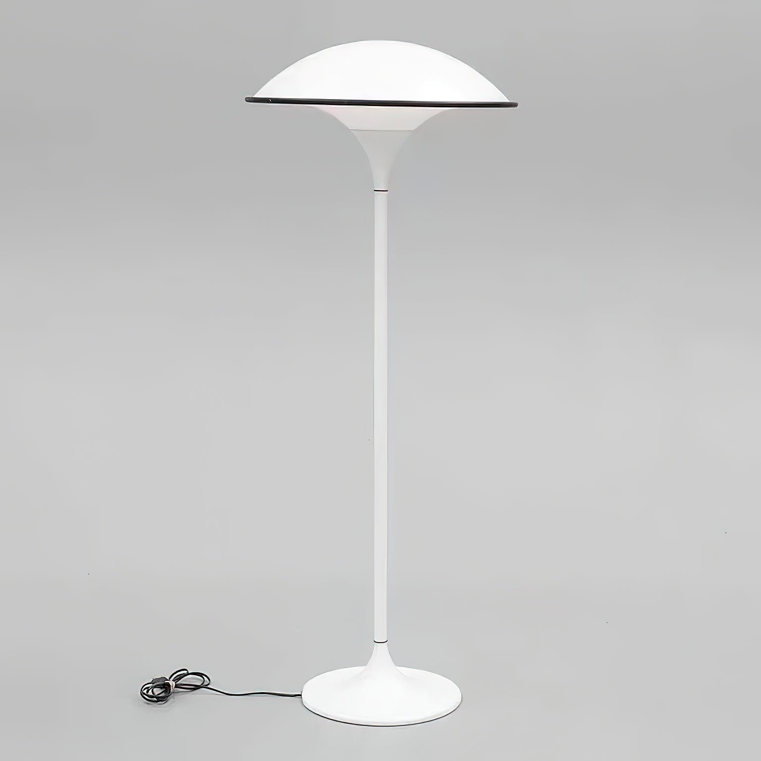 Fontana Floor Lamp - Blowlighting