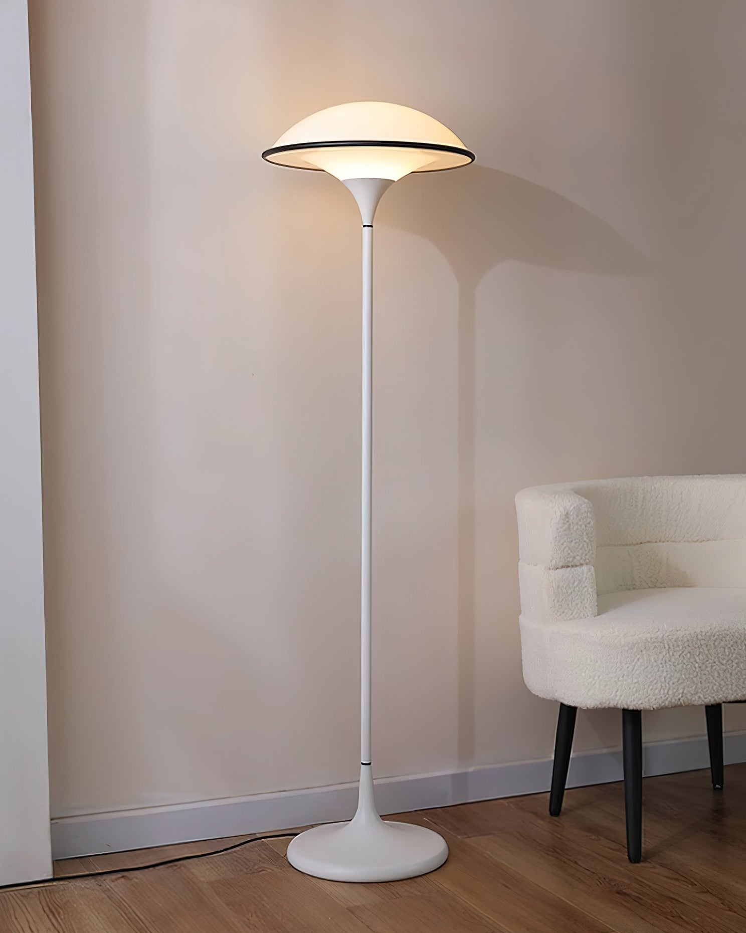 Fontana Floor Lamp - Blowlighting