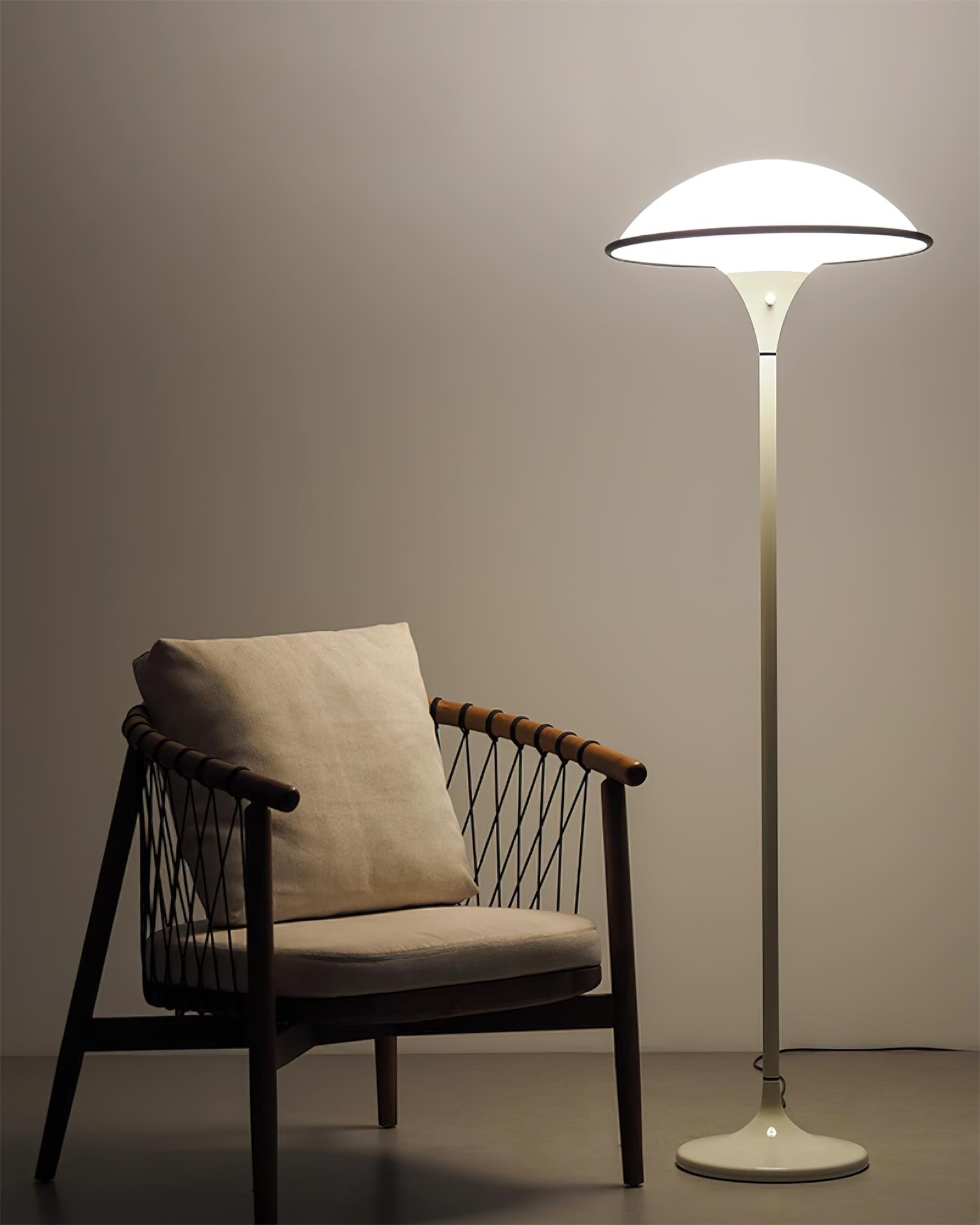 Fontana Floor Lamp - Blowlighting
