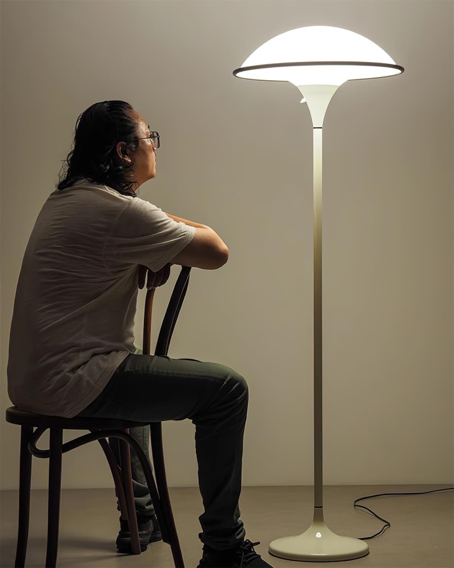 Fontana Floor Lamp - Blowlighting