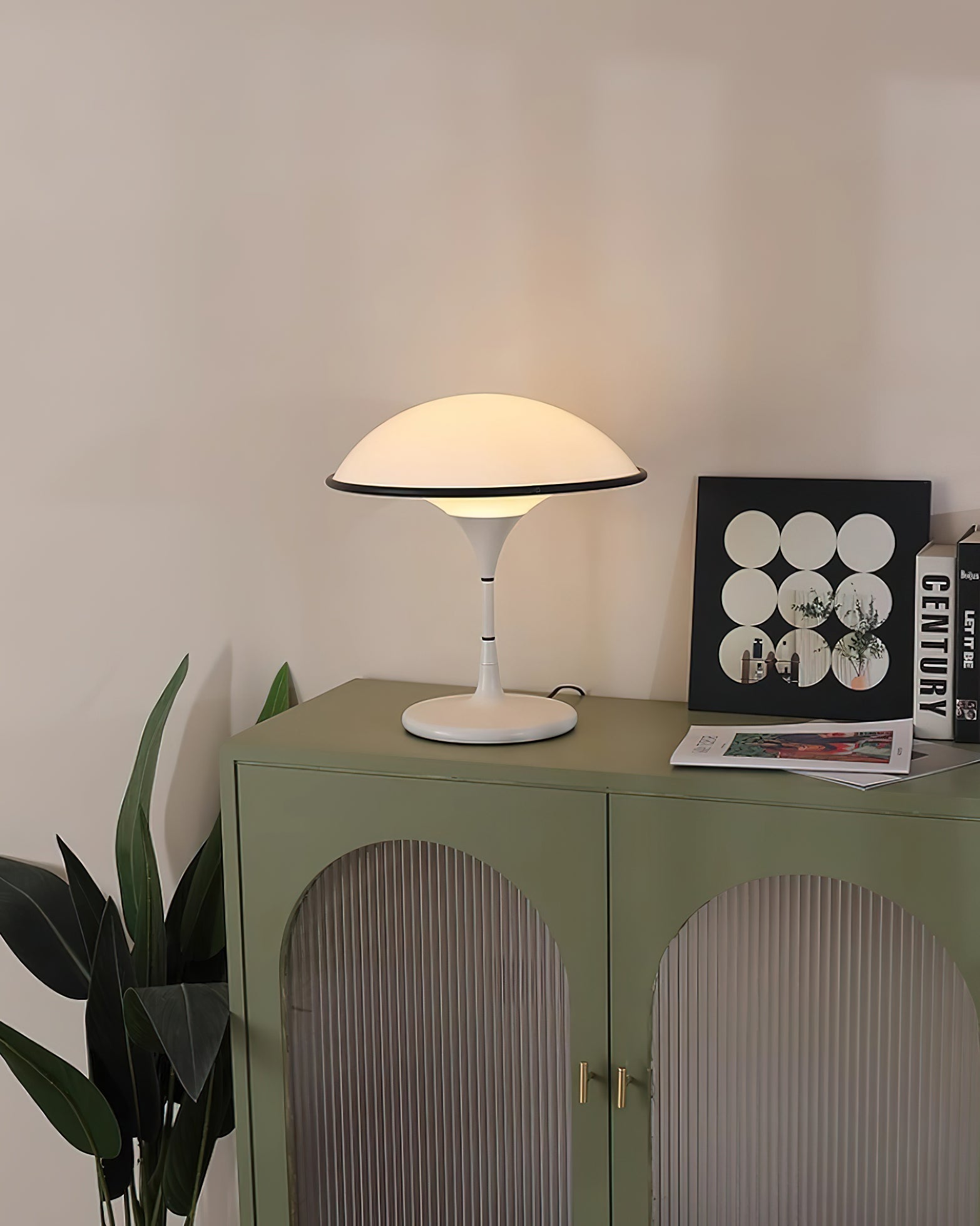 Fontana Table Lamp - Blowlighting