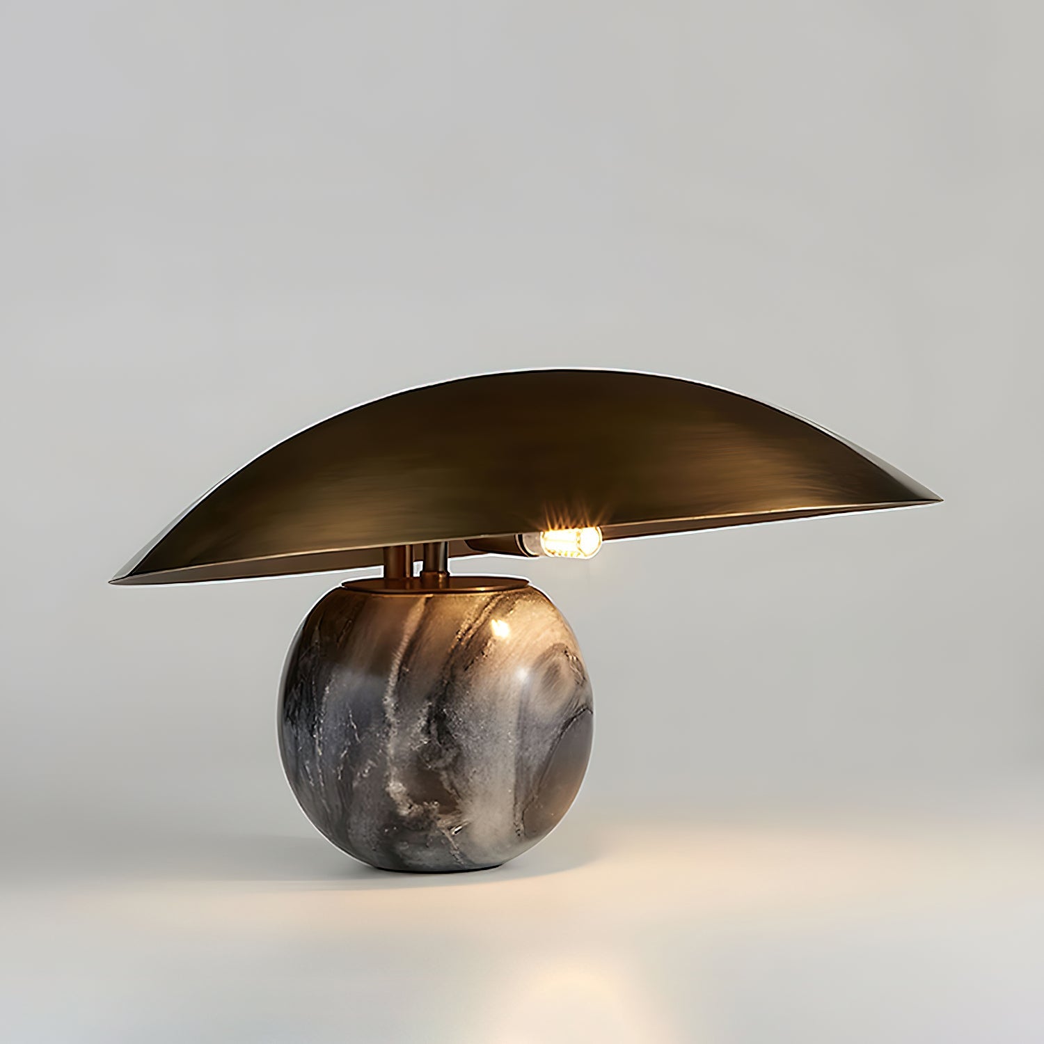 Formosa Marble Table Lamp - Blowlighting