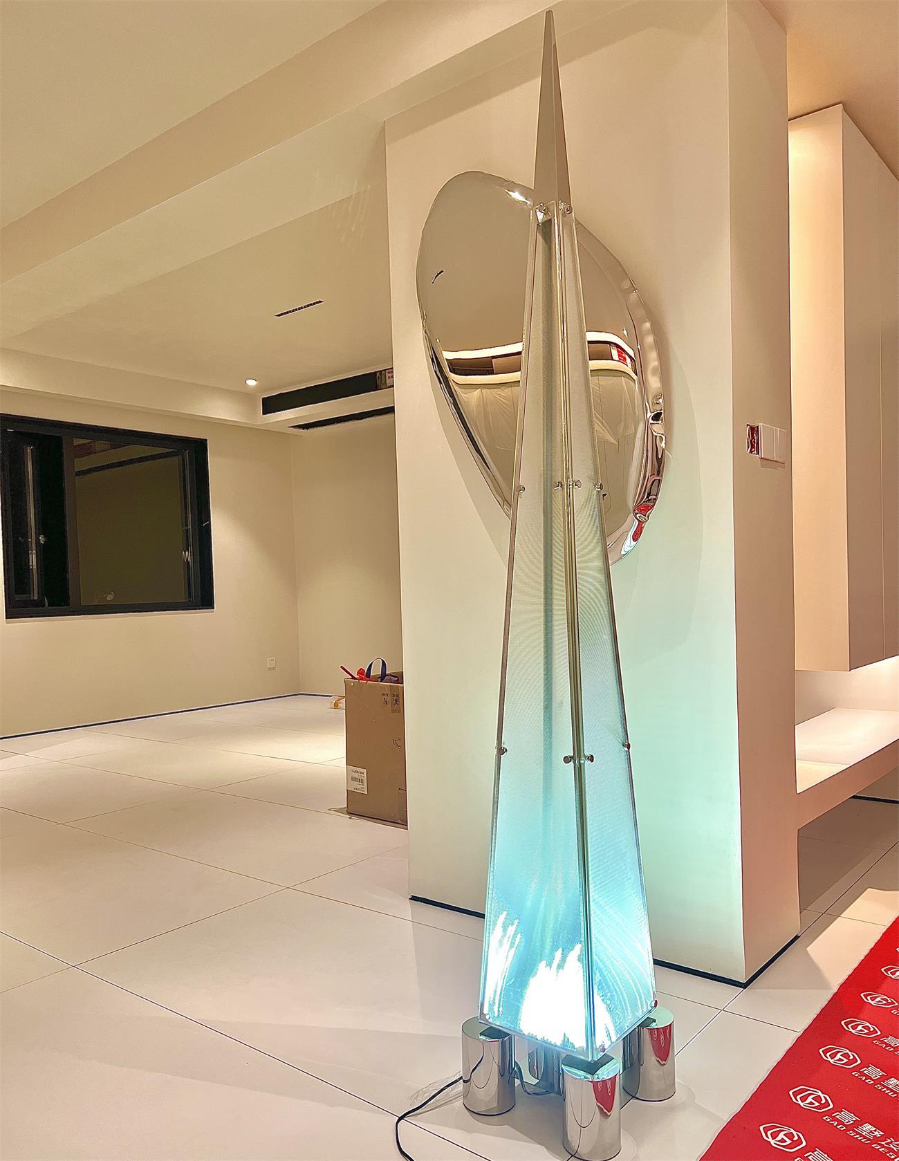 Riley Modern Glass Floor Lamp - Blowlighting