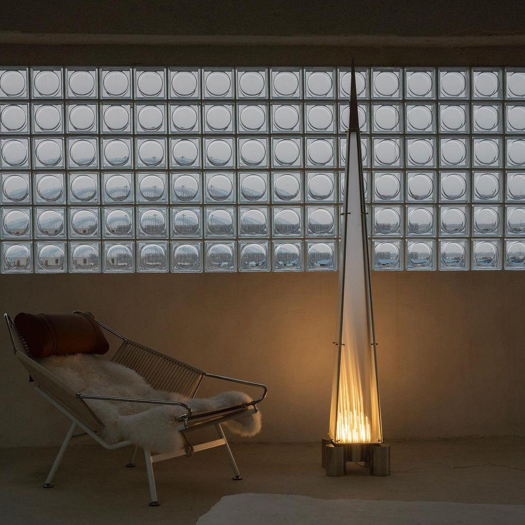 Riley Modern Glass Floor Lamp - Blowlighting