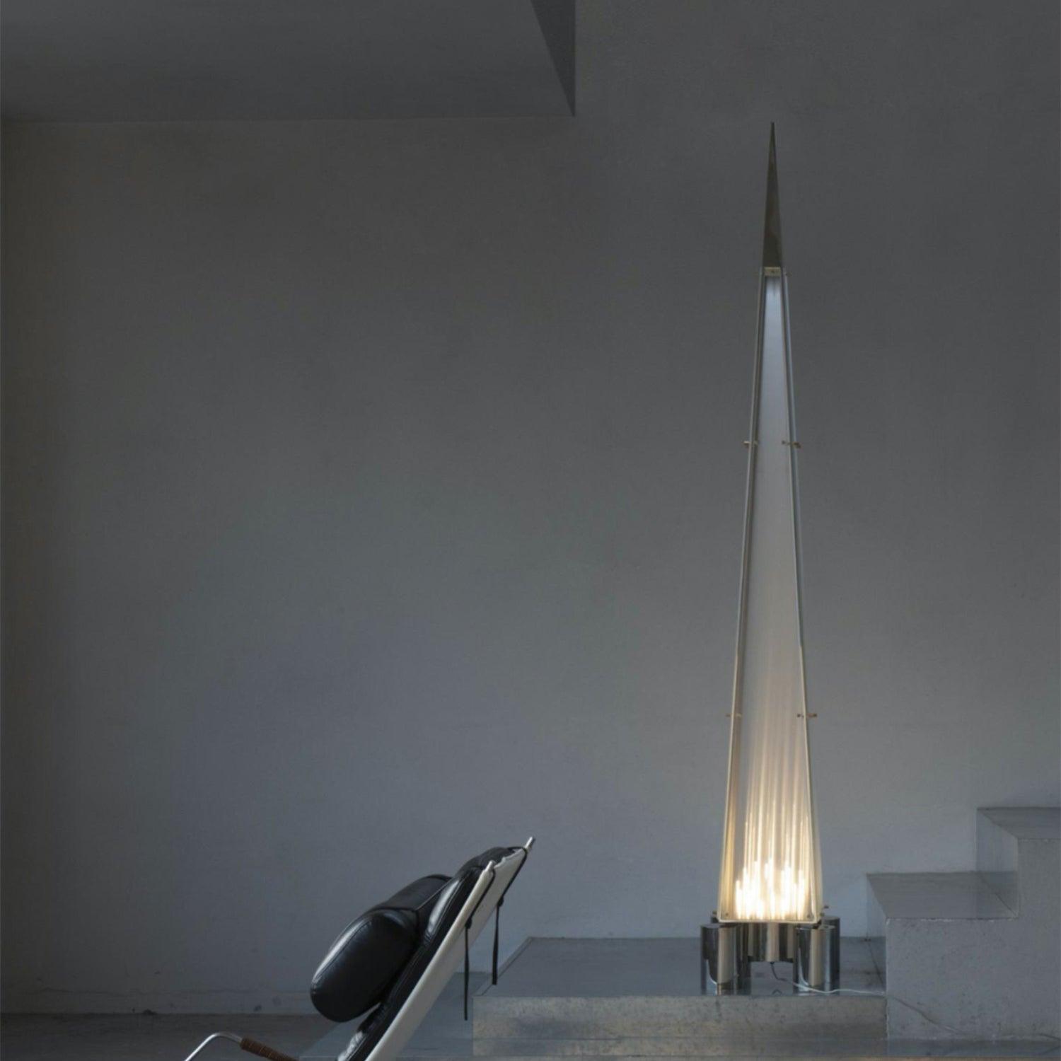 Riley Modern Glass Floor Lamp - Blowlighting