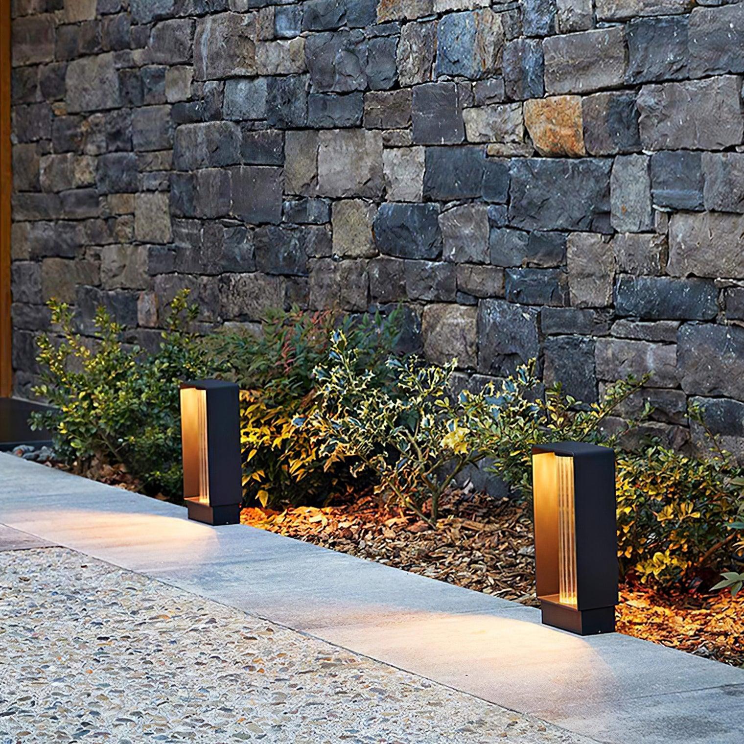 Frame Outdoor Post Lamp - Blowlighting