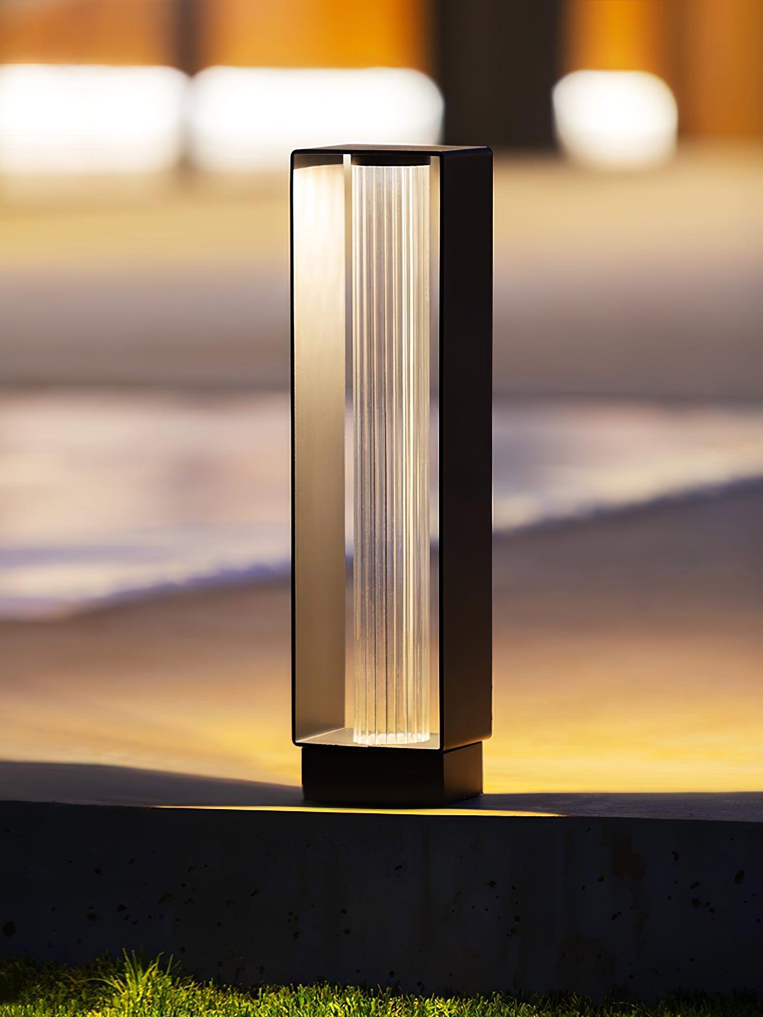 Frame Outdoor Post Lamp - Blowlighting
