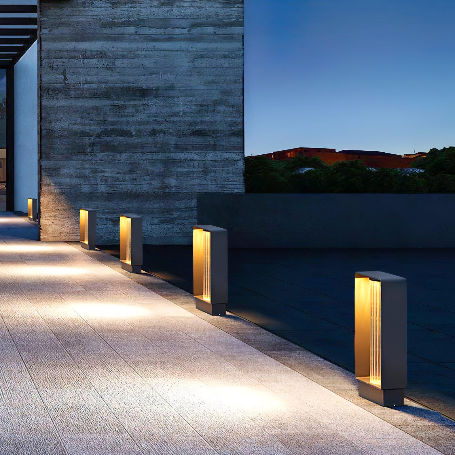 Frame Outdoor Post Lamp - Blowlighting