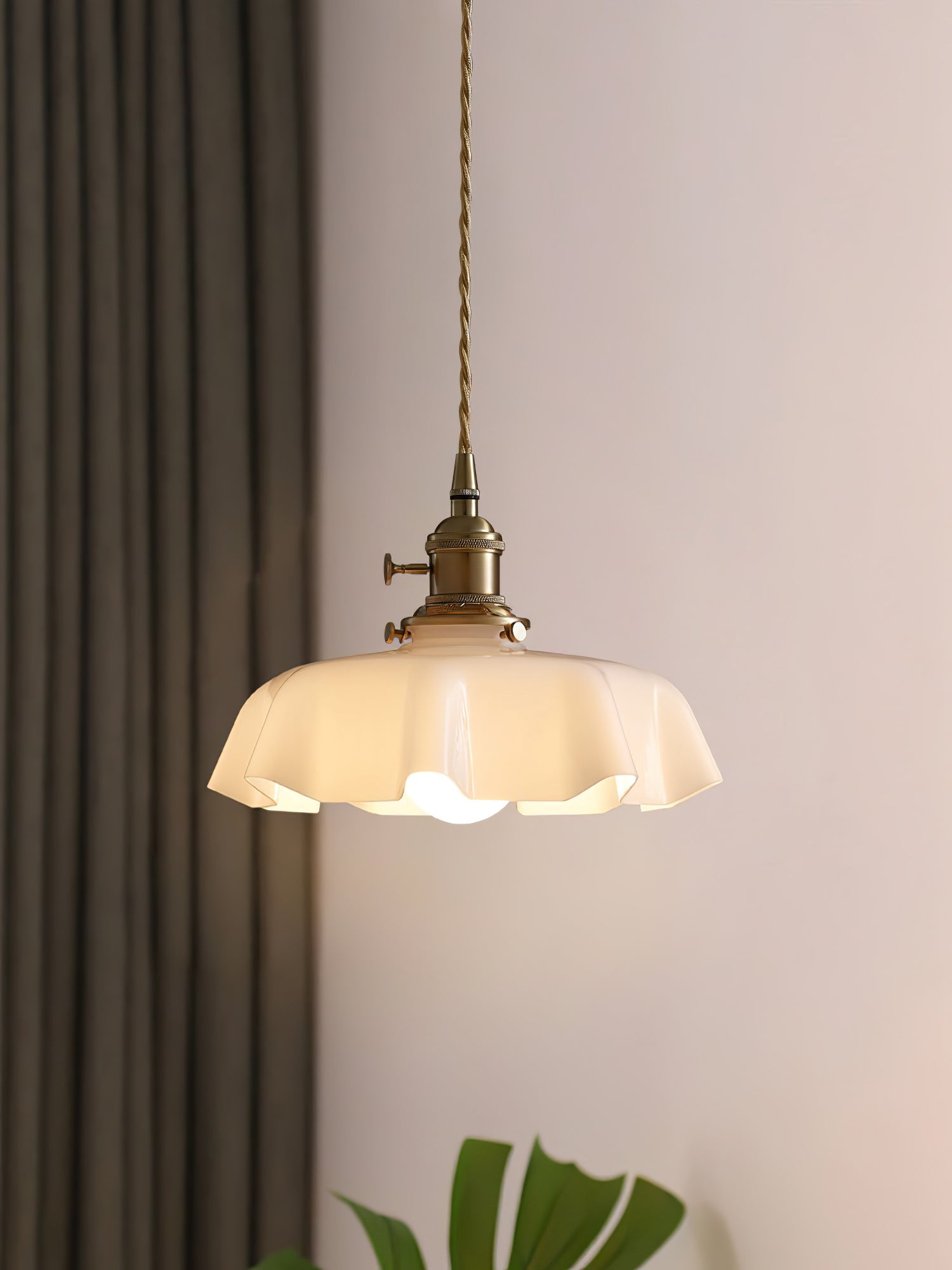 French Flower Pendant Light - Blowlighting