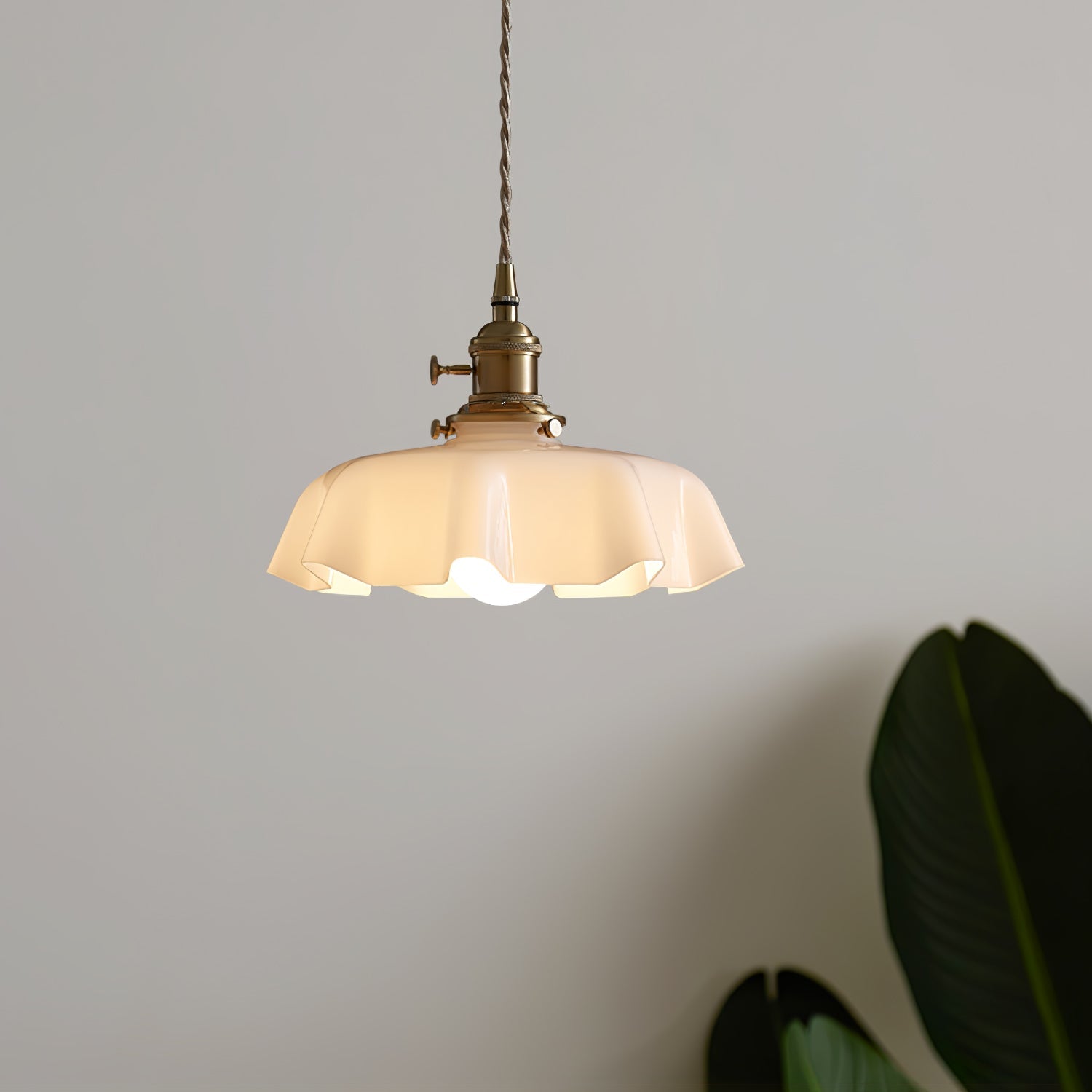French Flower Pendant Light - Blowlighting