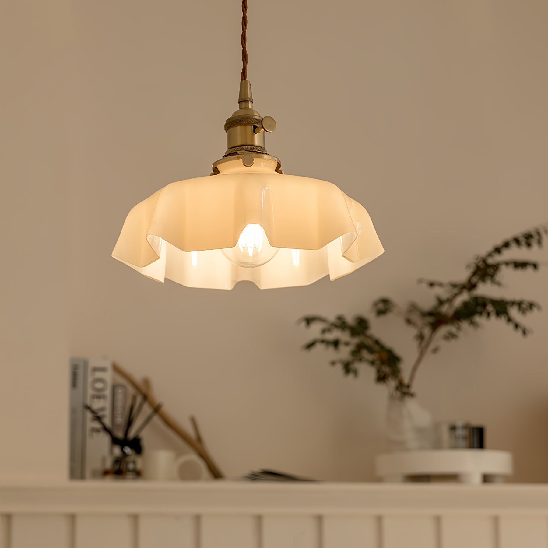 French Flower Pendant Light - Blowlighting