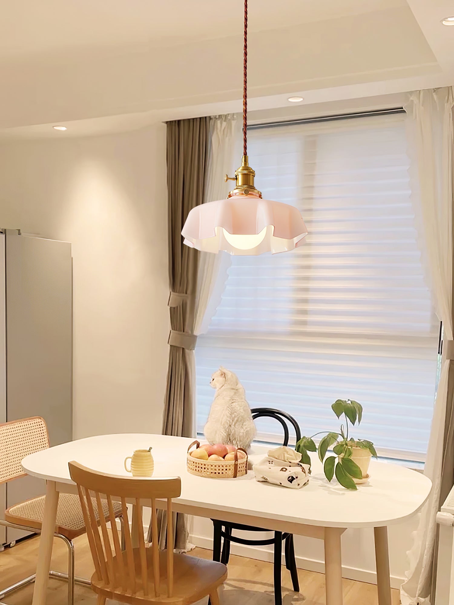 French Flower Pendant Light - Blowlighting