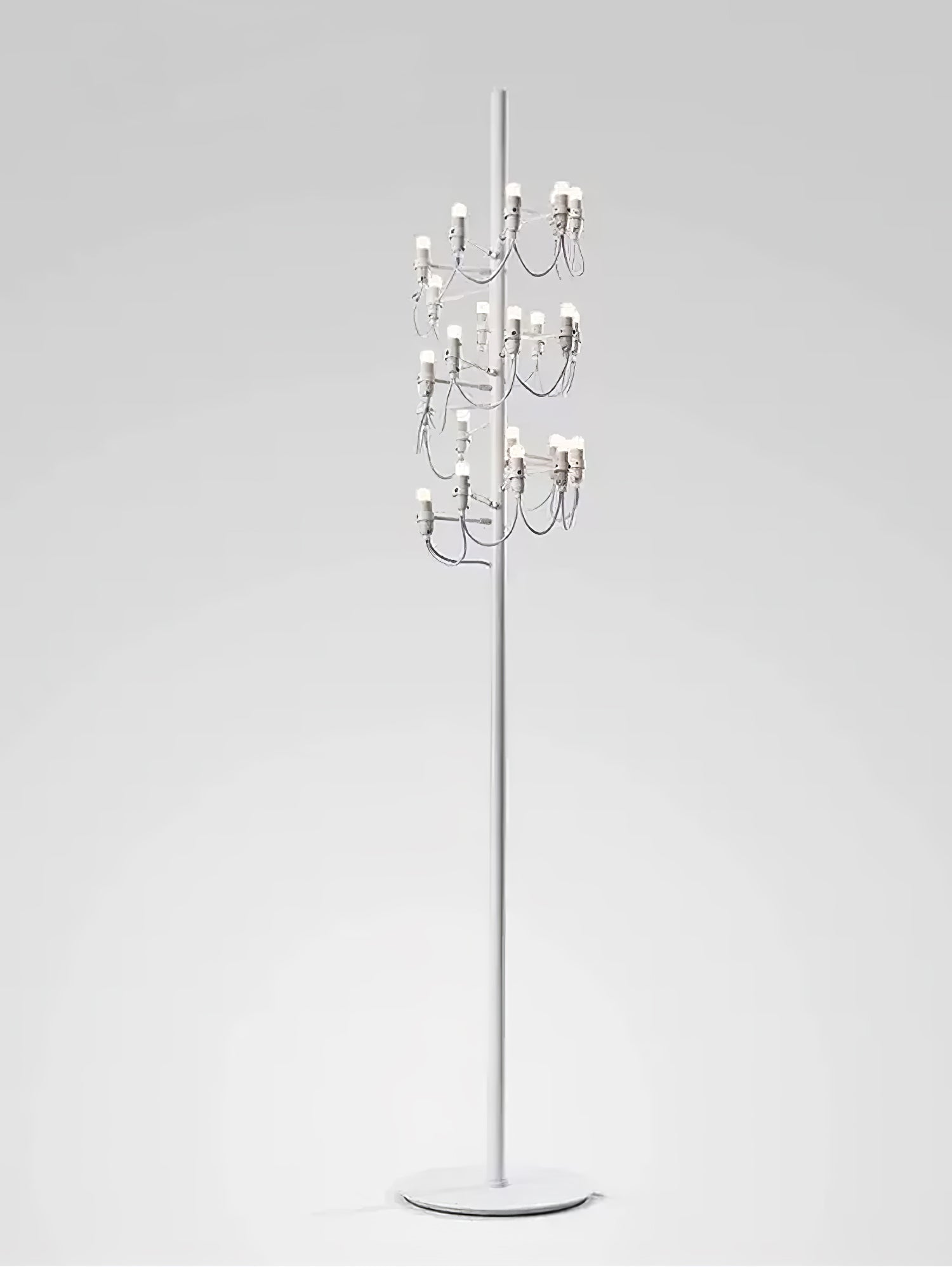 Olliryra Sculptural Steel Floor Lamp - Blowlighting