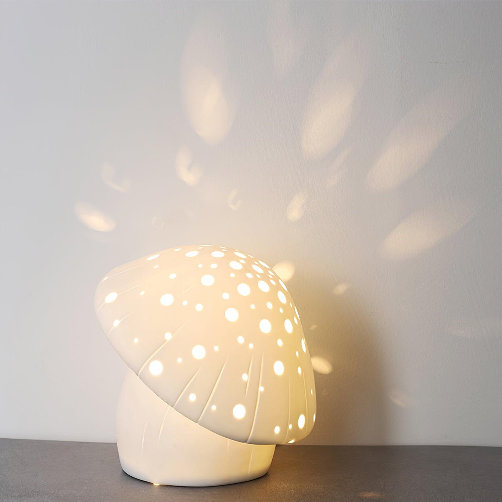 Fungo White Table Lamp - Blowlighting