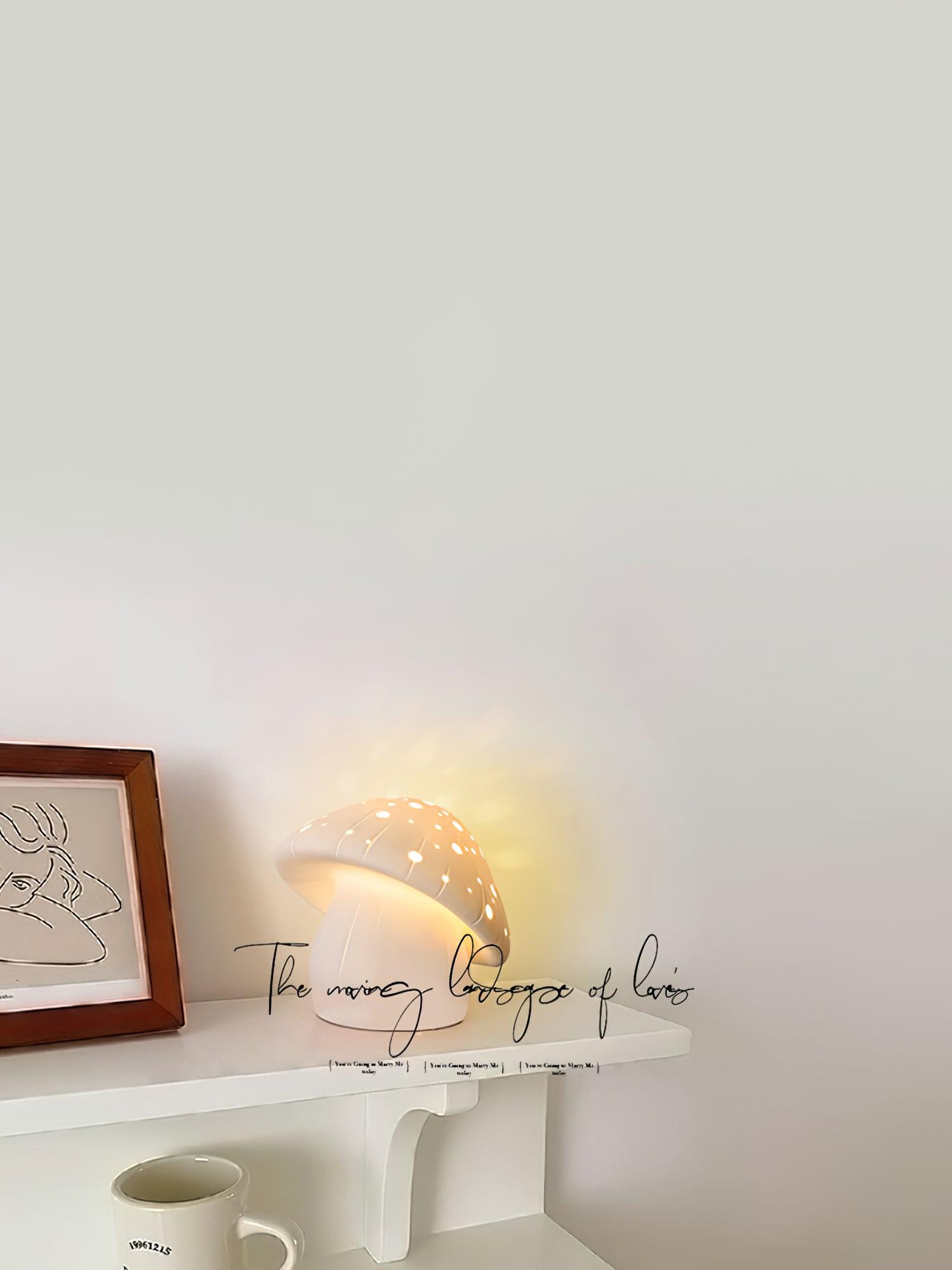 Fungo White Table Lamp - Blowlighting