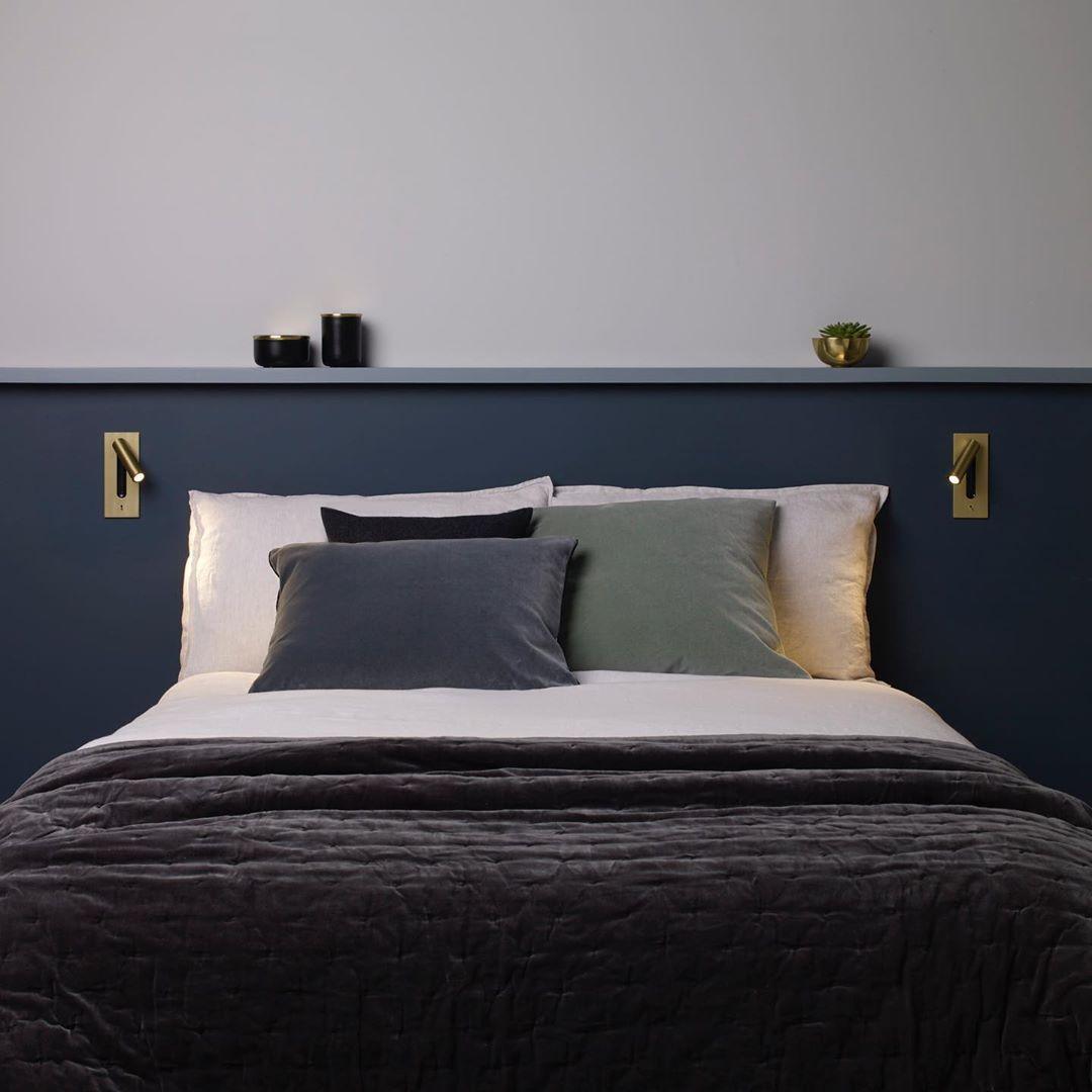Folded Back Bedside Wall Lamp - Blowlighting