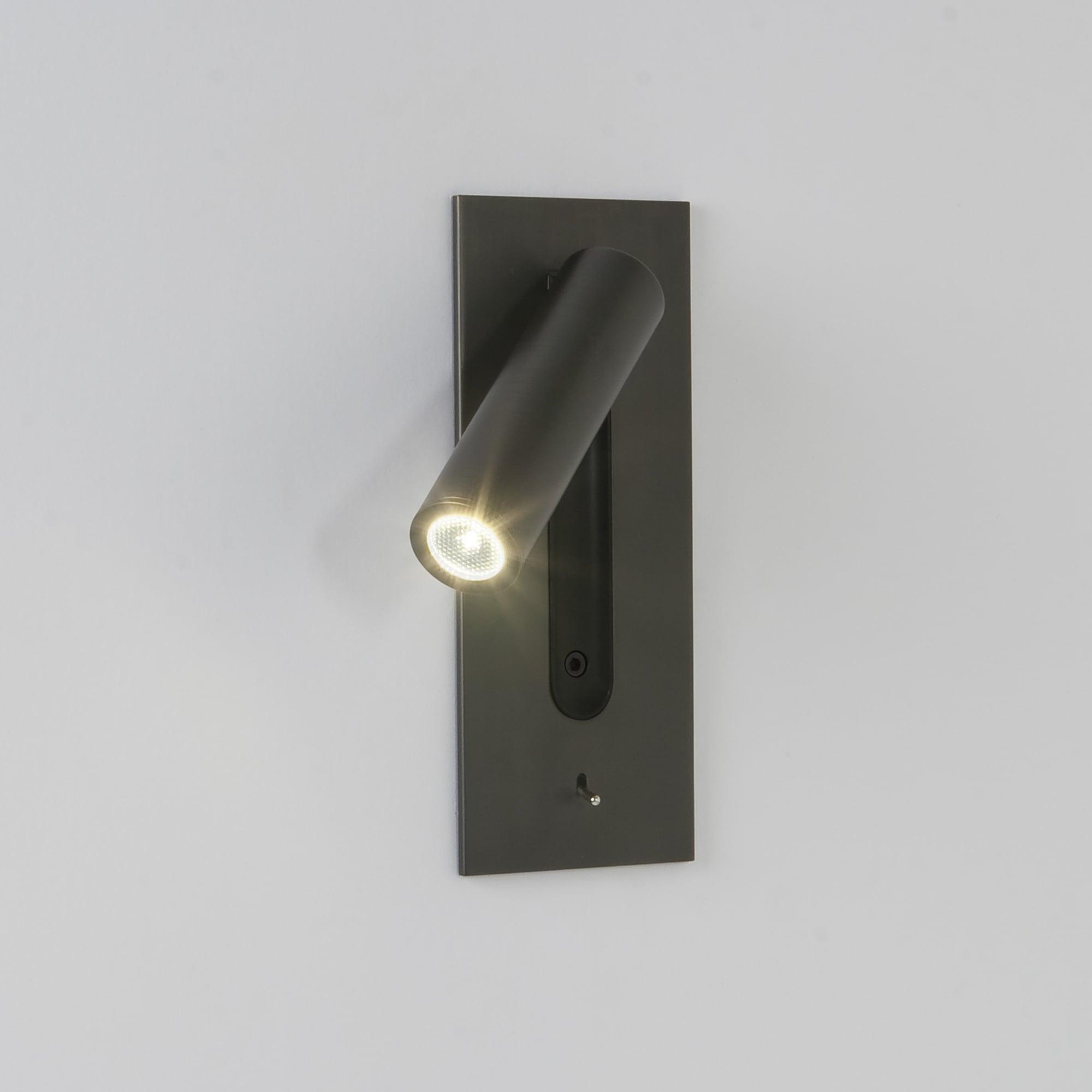 Folded Back Bedside Wall Lamp - Blowlighting