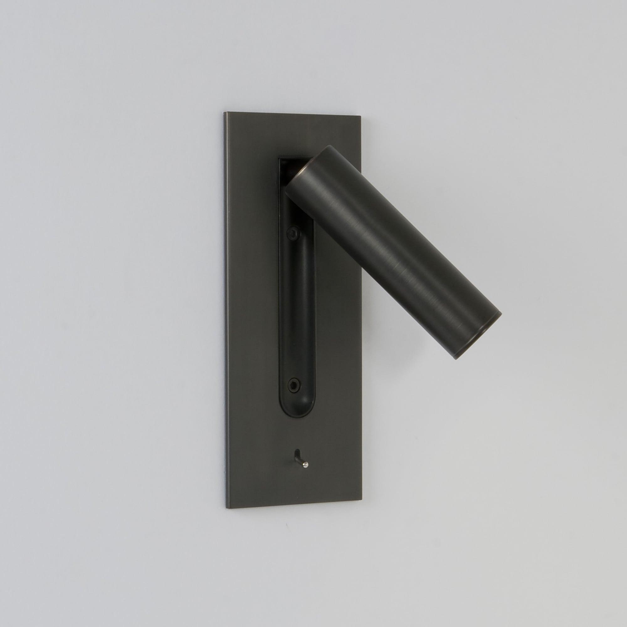 Folded Back Bedside Wall Lamp - Blowlighting