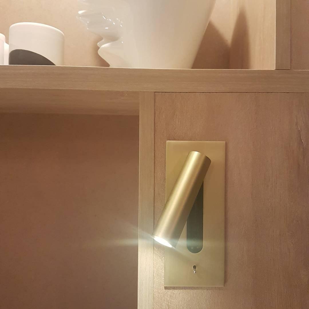 Folded Back Bedside Wall Lamp - Blowlighting