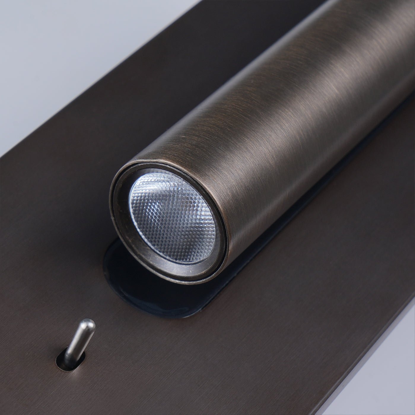 Folded Back Bedside Wall Lamp - Blowlighting