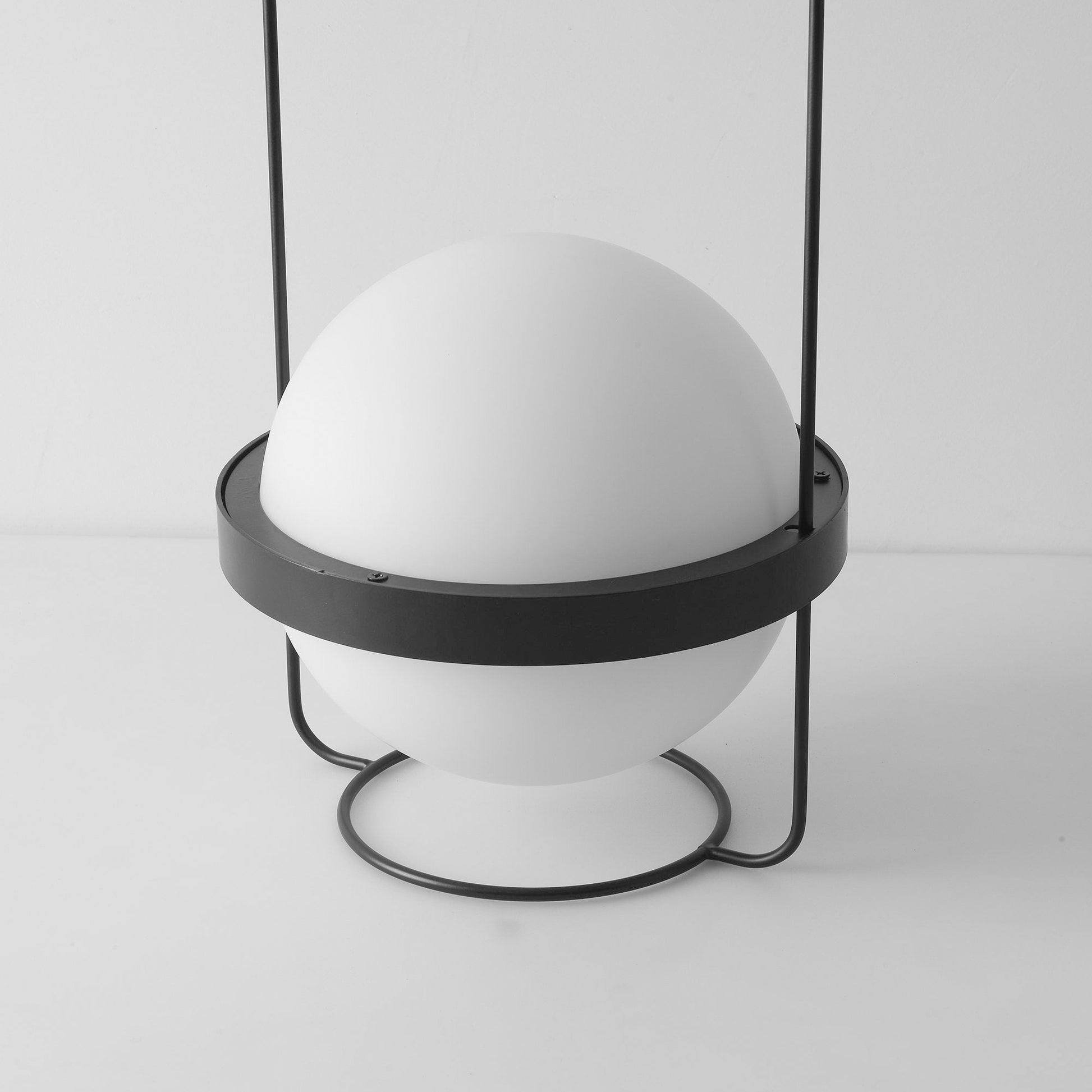 Eric Contemporary Metal Table Lamp - Blowlighting