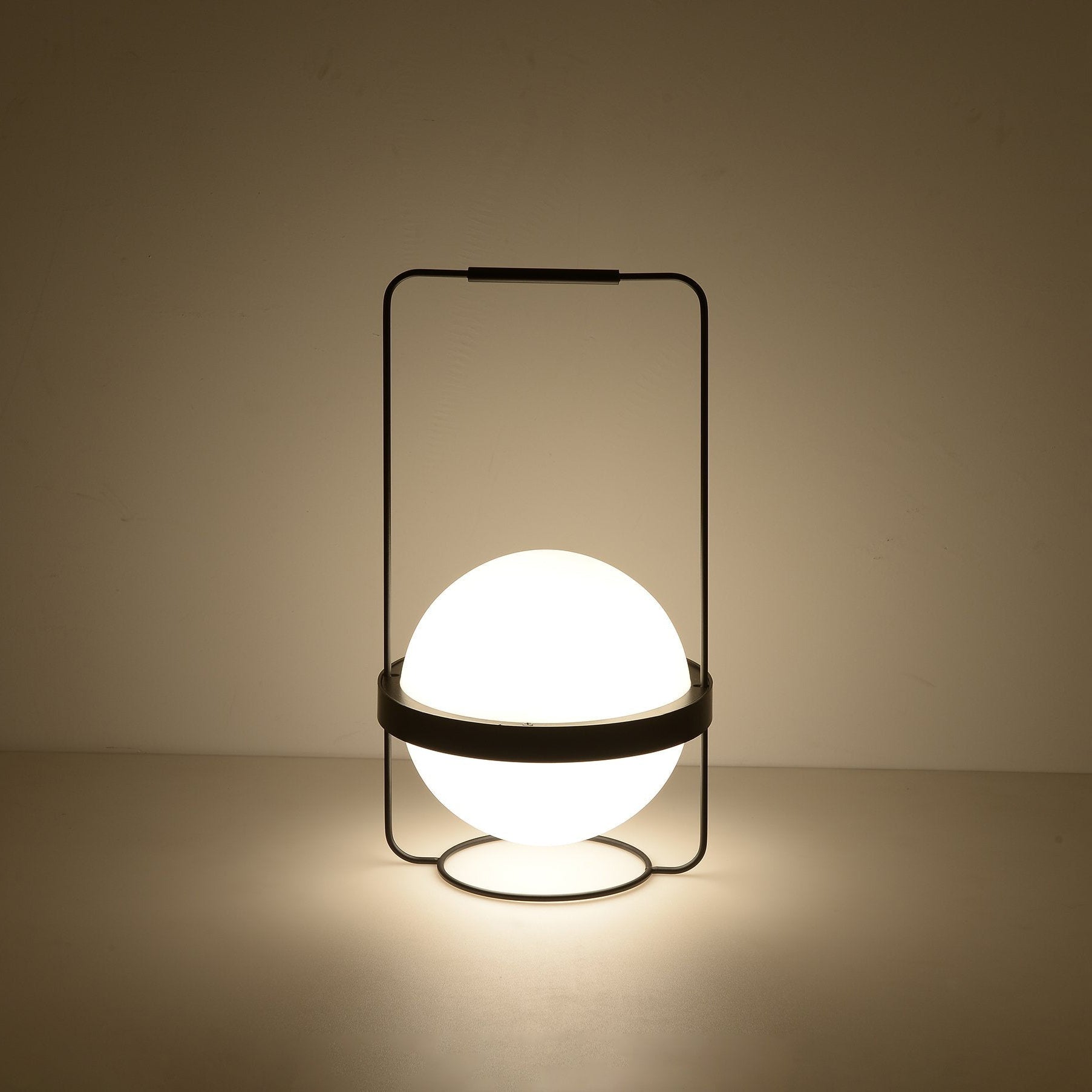 Eric Contemporary Metal Table Lamp - Blowlighting