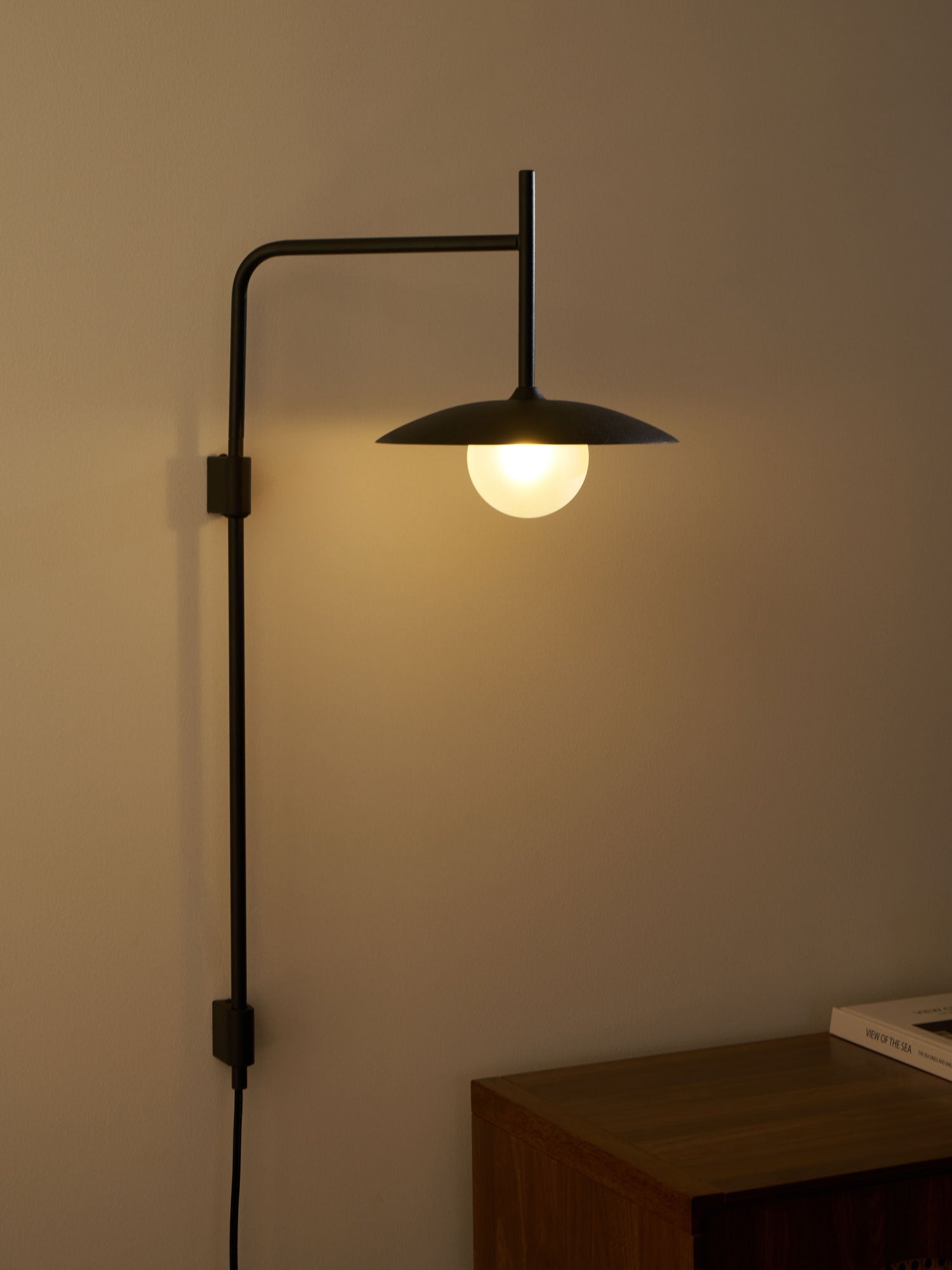Gea Swing Arm Plug-in Wall Lamp - Blowlighting