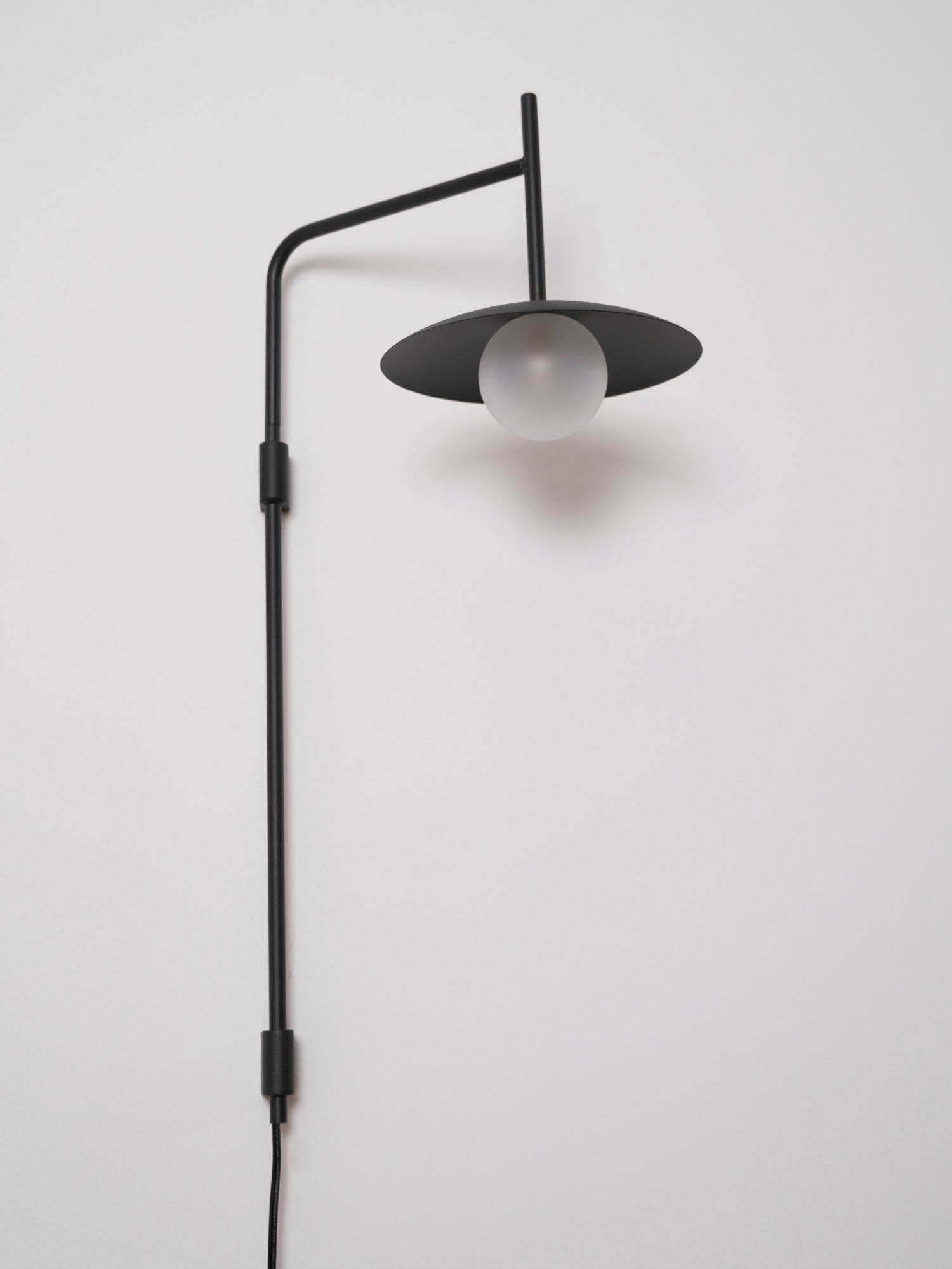 Gea Swing Arm Plug-in Wall Lamp - Blowlighting