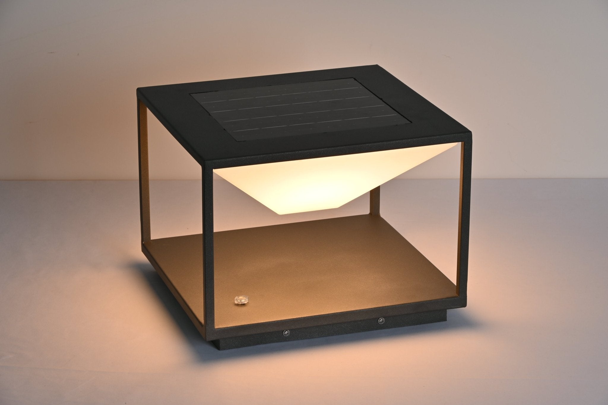Ray Geo Frame Solar Outdoor Light - Blowlighting