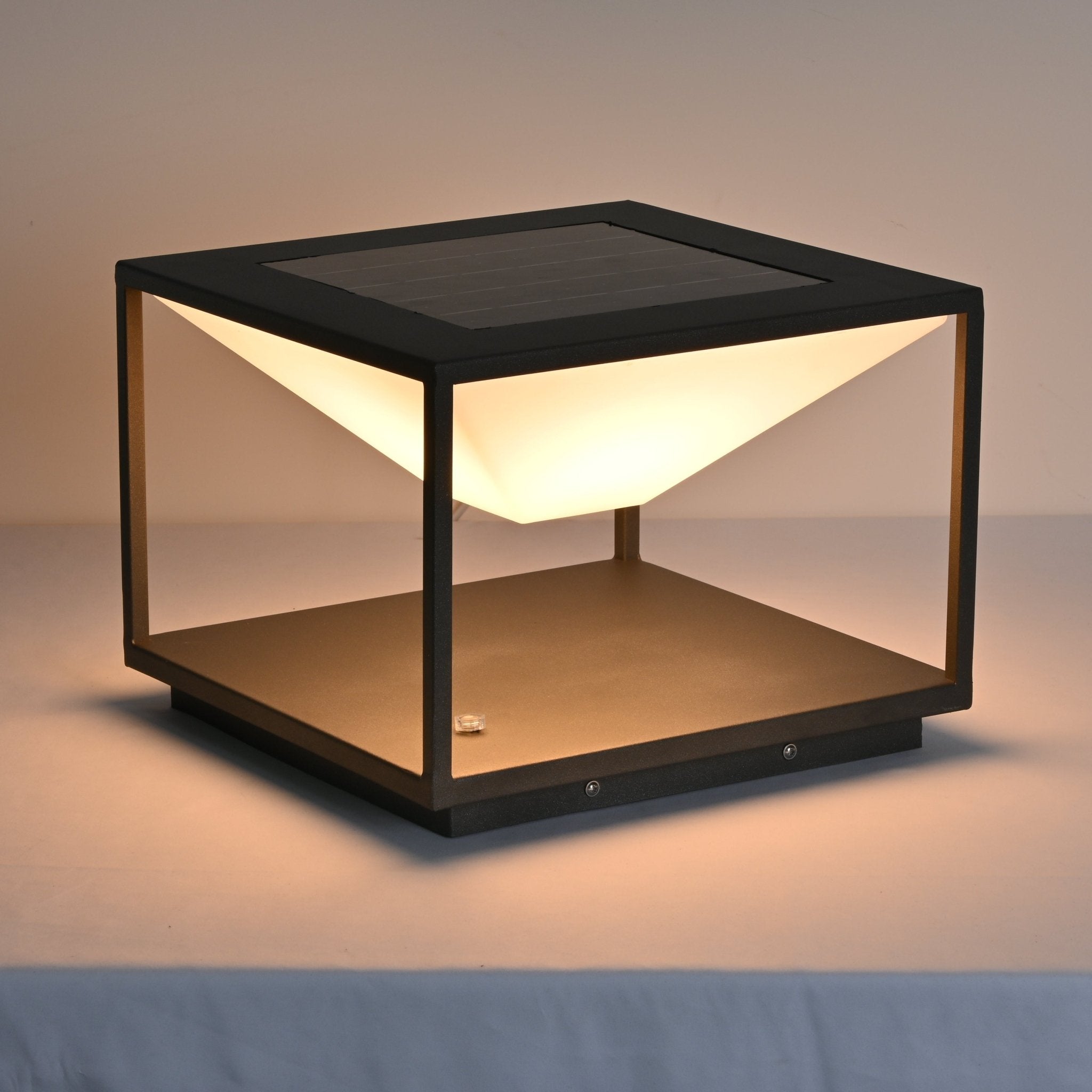 Ray Geo Frame Solar Outdoor Light - Blowlighting