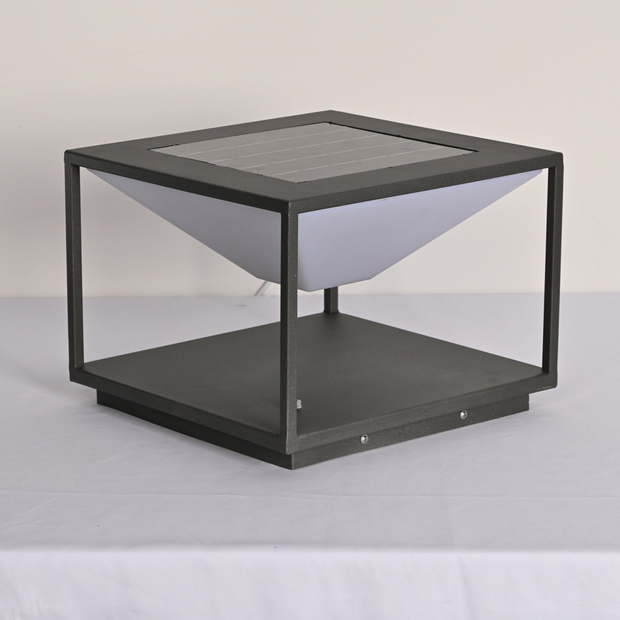 Ray Geo Frame Solar Outdoor Light - Blowlighting