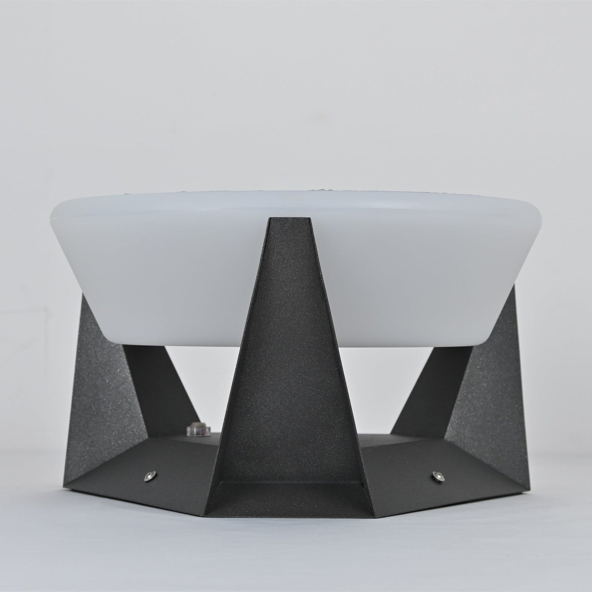 Geobase Solar Outdoor Light - Blowlighting