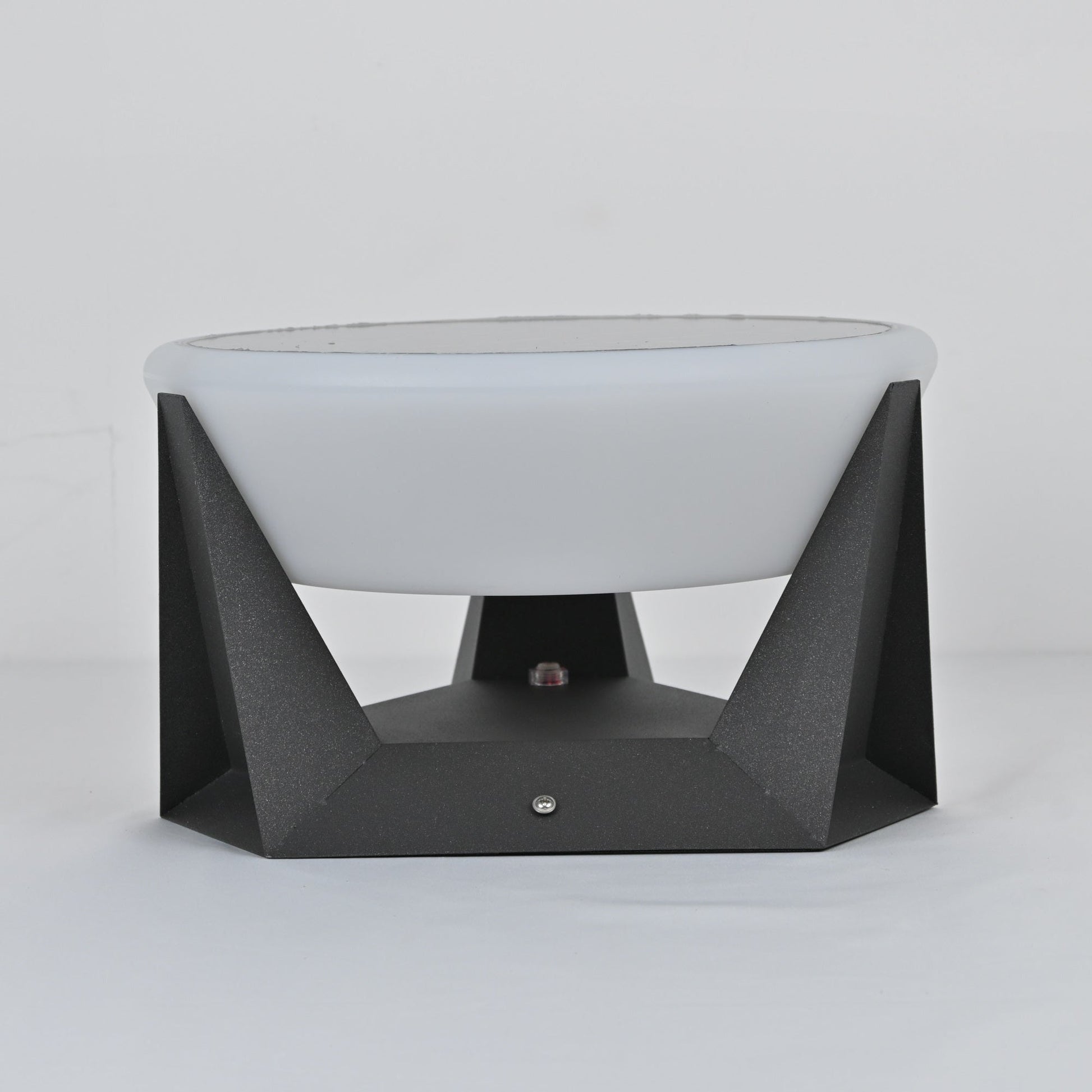 Geobase Solar Outdoor Light - Blowlighting