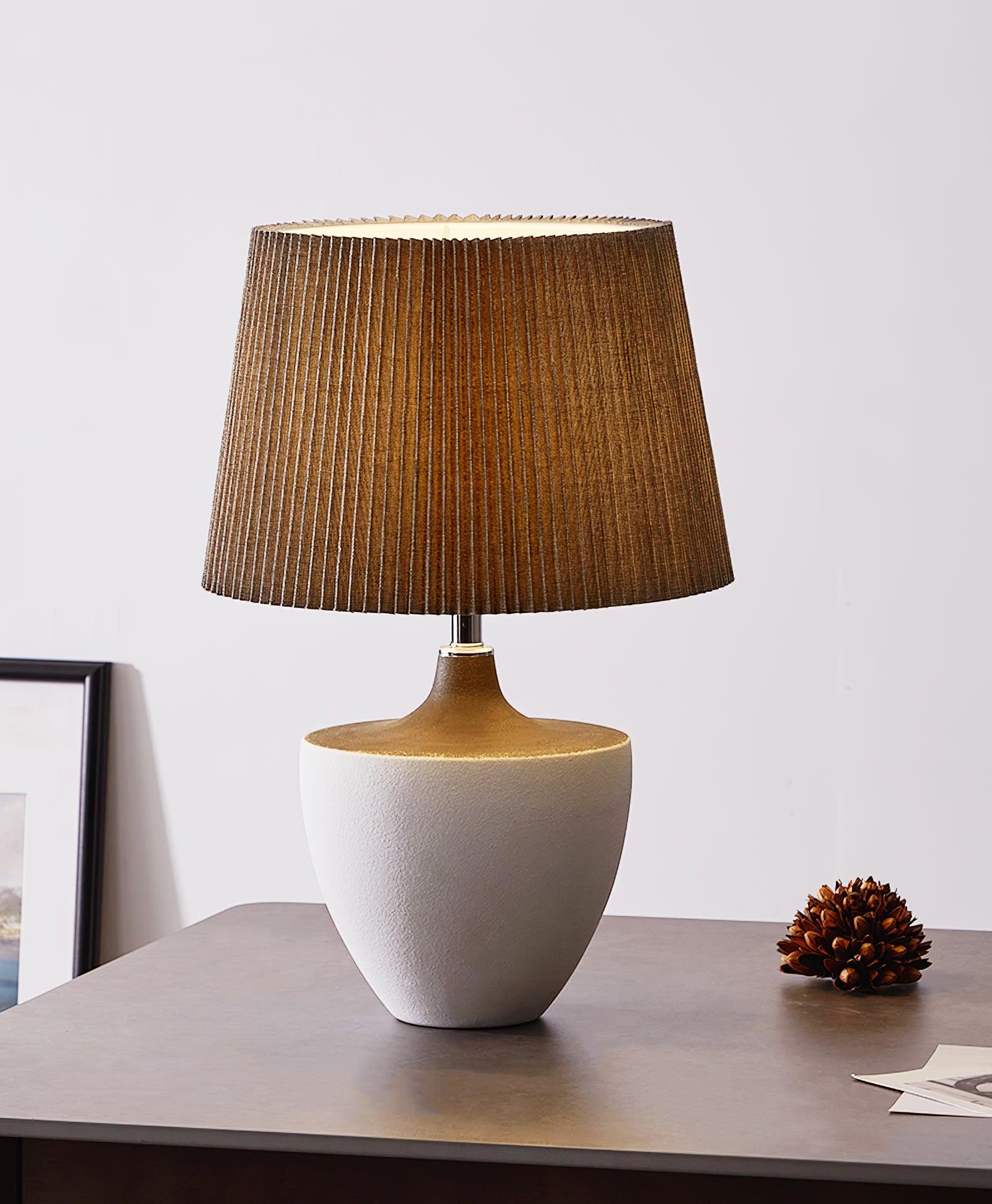 Ghassan Table Lamp - Blowlighting