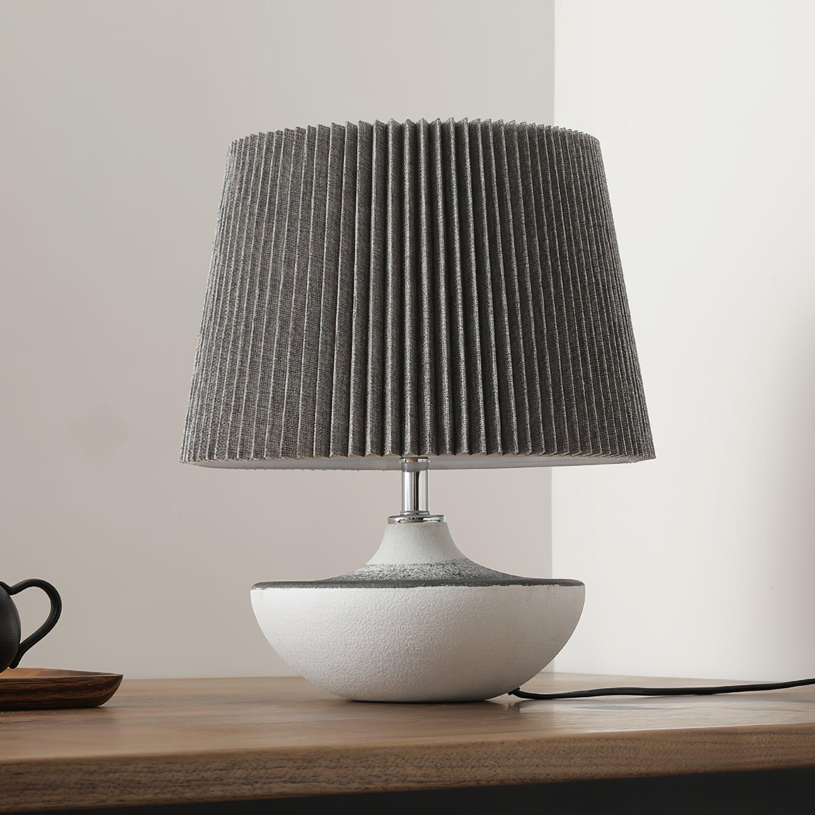 Ghassan Table Lamp - Blowlighting