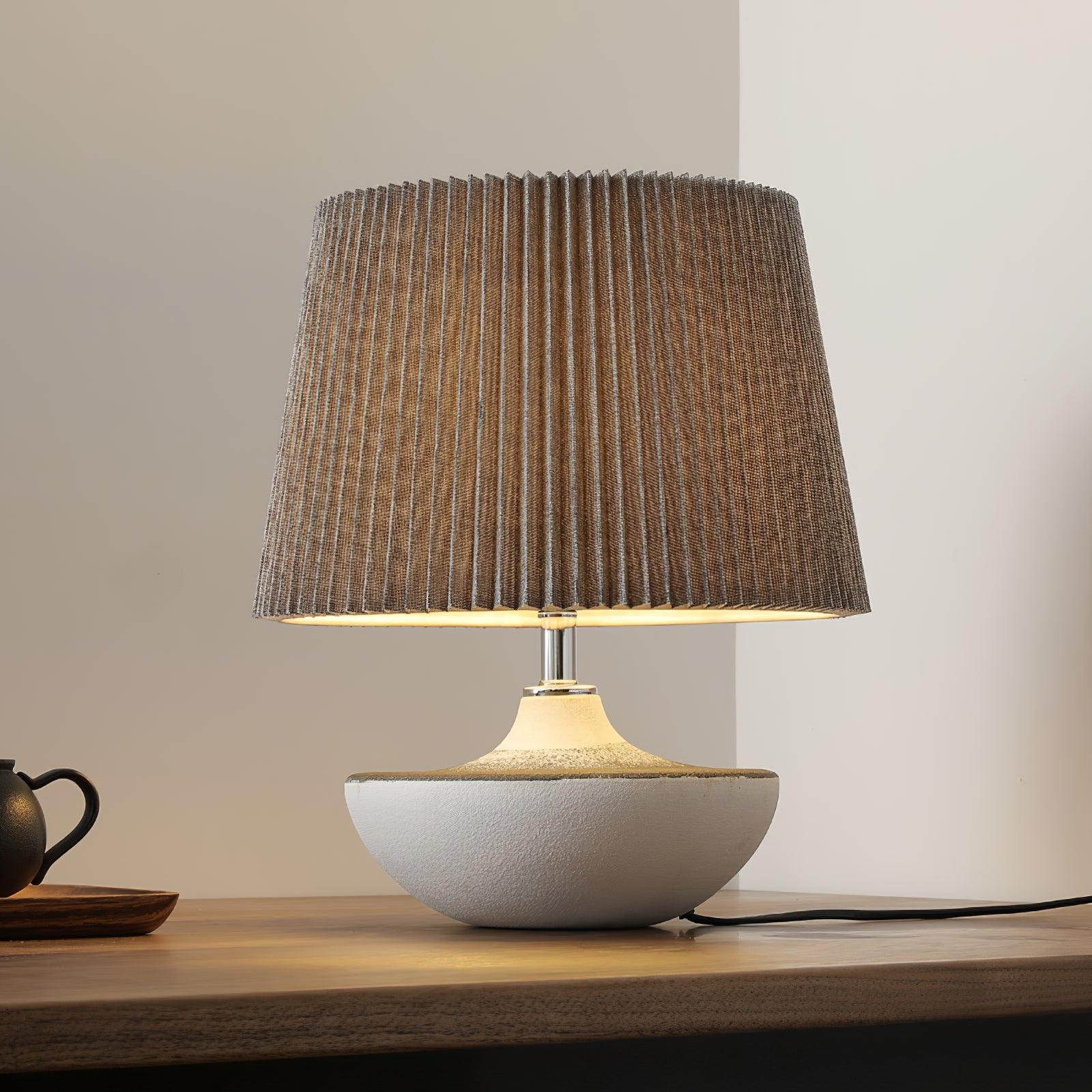 Ghassan Table Lamp - Blowlighting