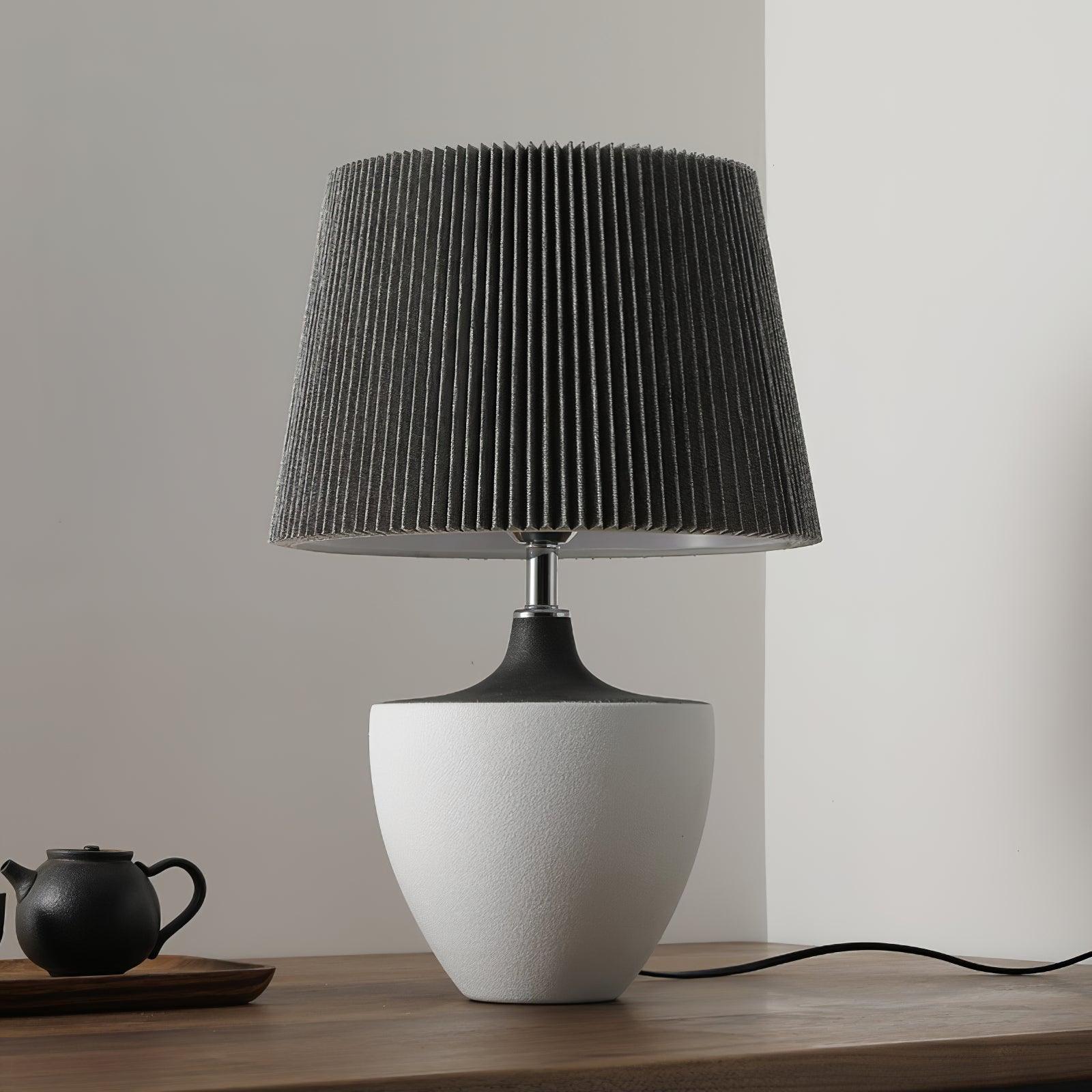 Ghassan Table Lamp - Blowlighting