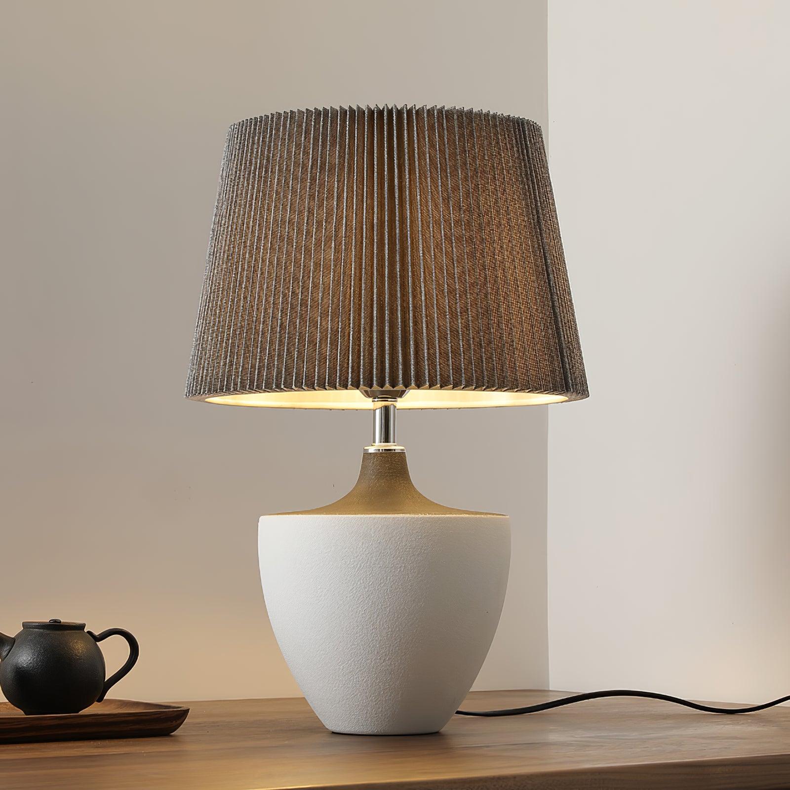 Ghassan Table Lamp - Blowlighting