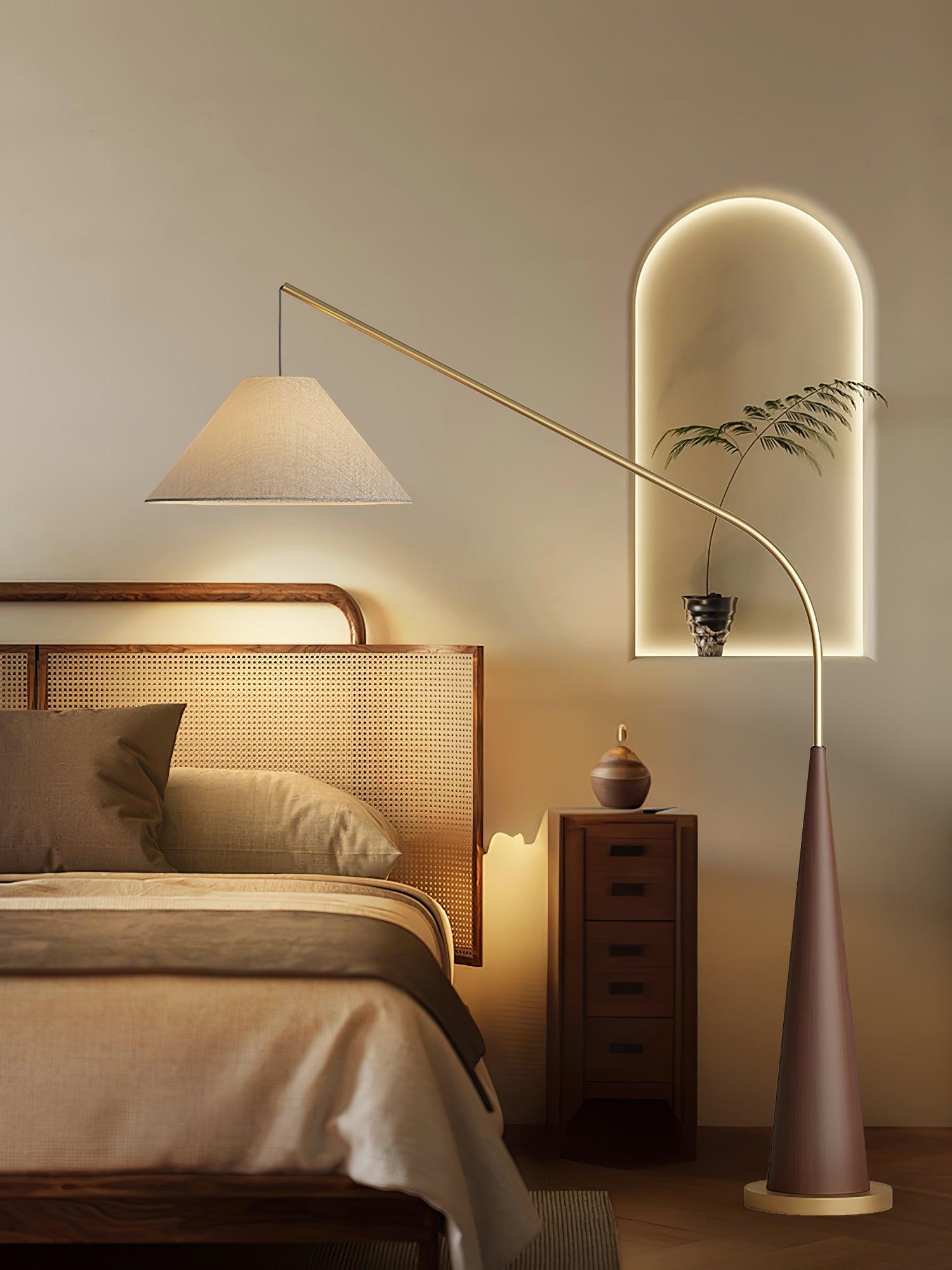 Gibson Arc Floor Lamp - Blowlighting