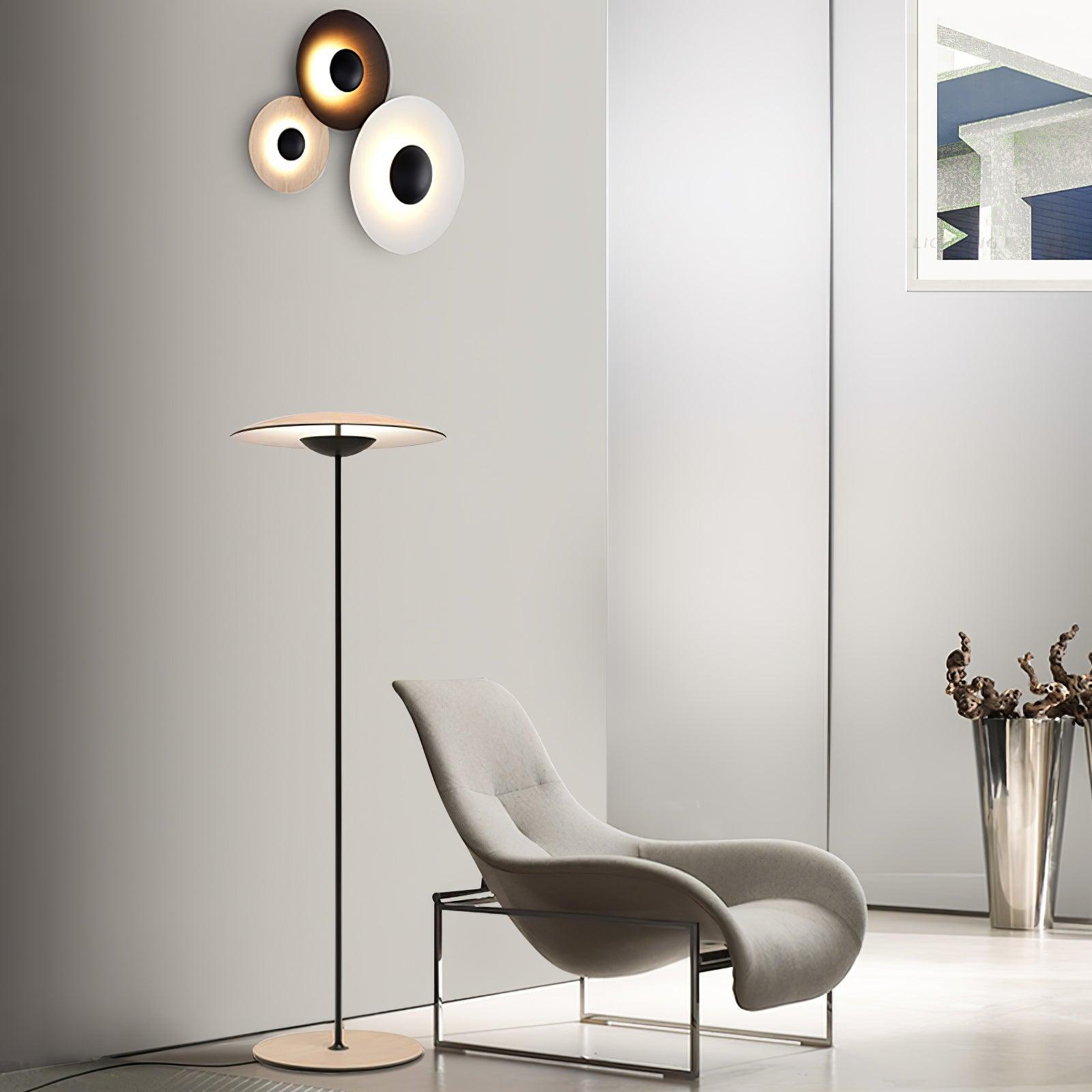 Innovative Directional Floor Lamp - Blowlighting