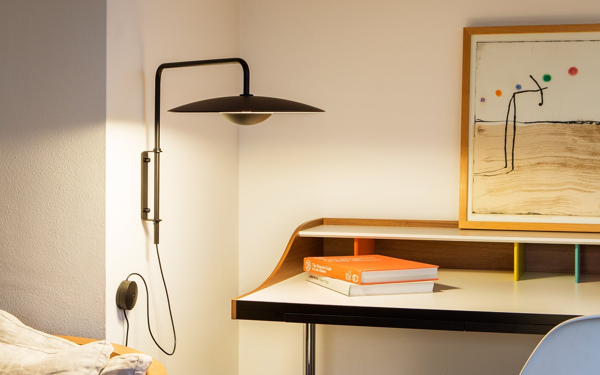 Abnormal Classic Modern Minimalist Plug-In Metal Wall Lamp - Blowlighting