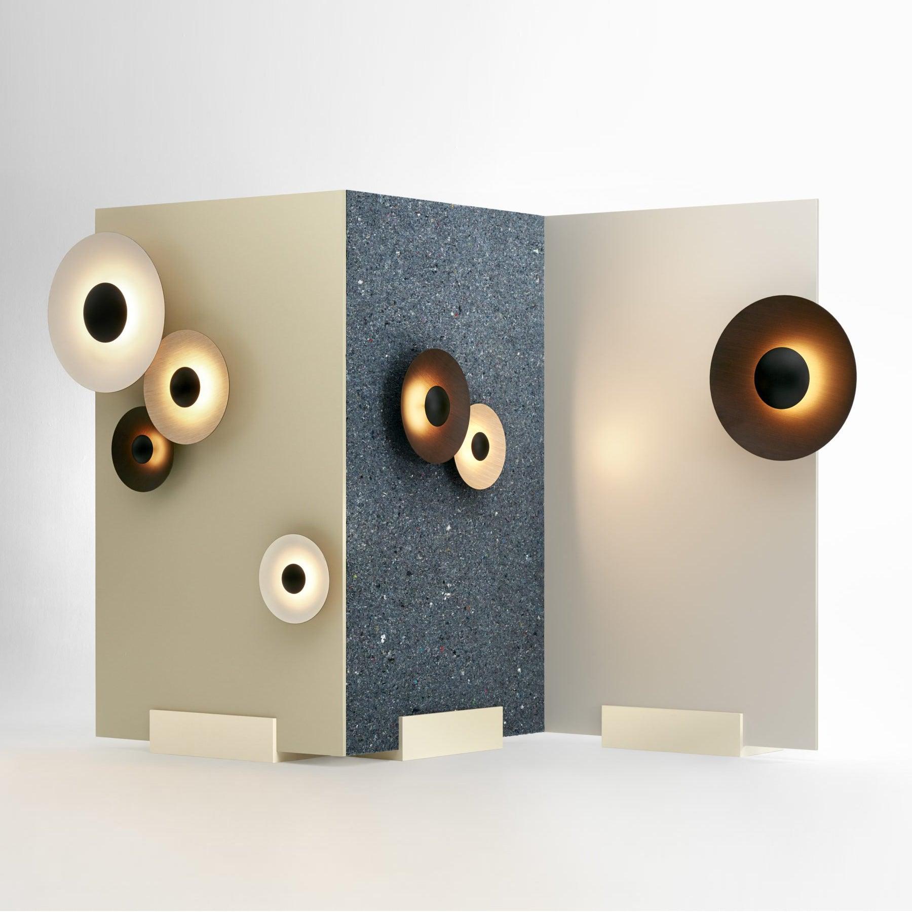 Simplicity Glow Plug-in Wall Light - Blowlighting