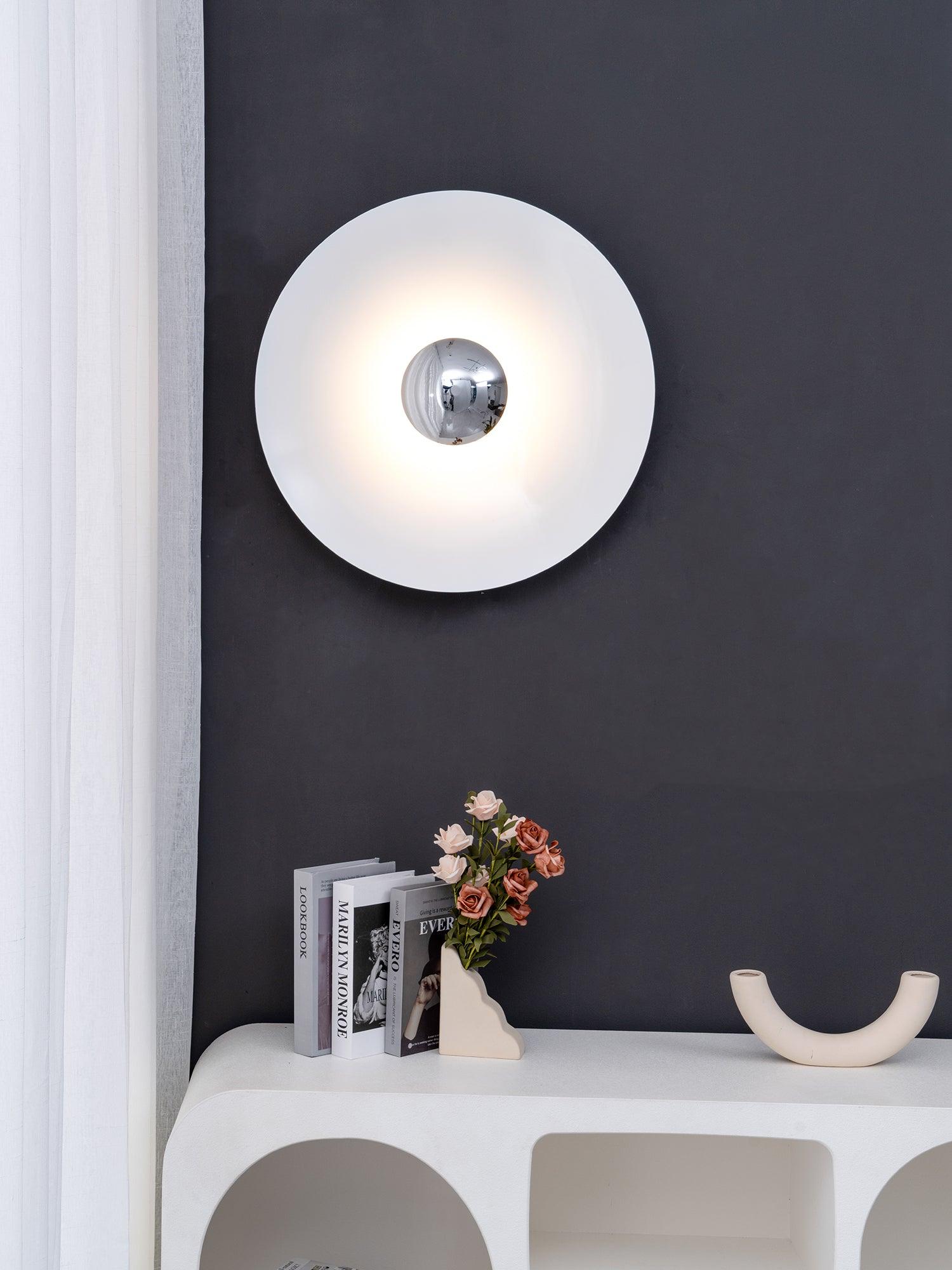 Simplicity Glow Plug-in Wall Light - Blowlighting