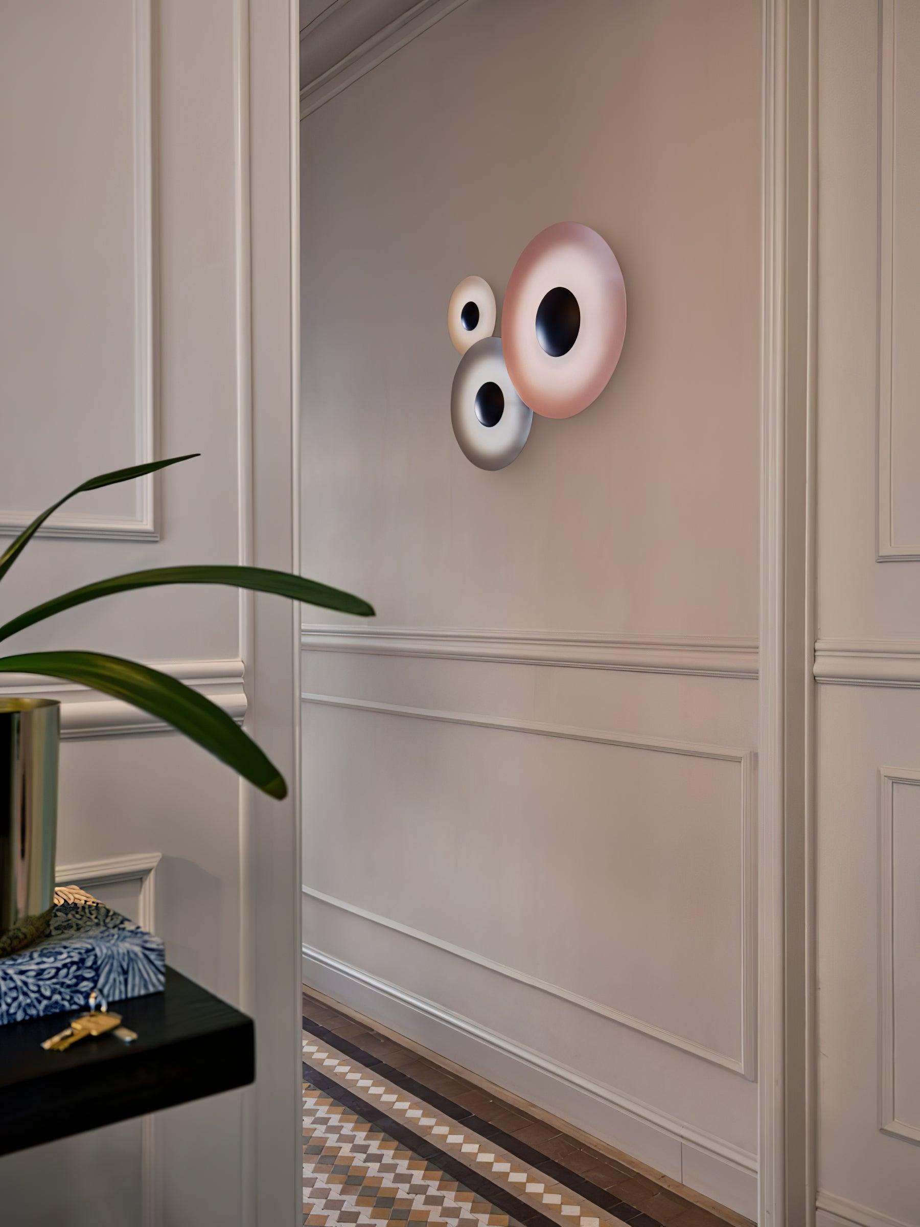 Simplicity Glow Plug-in Wall Light - Blowlighting