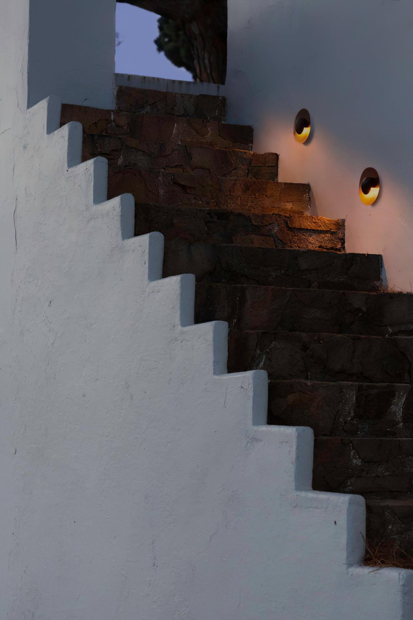 Simplicity Glow Plug-in Wall Light - Blowlighting