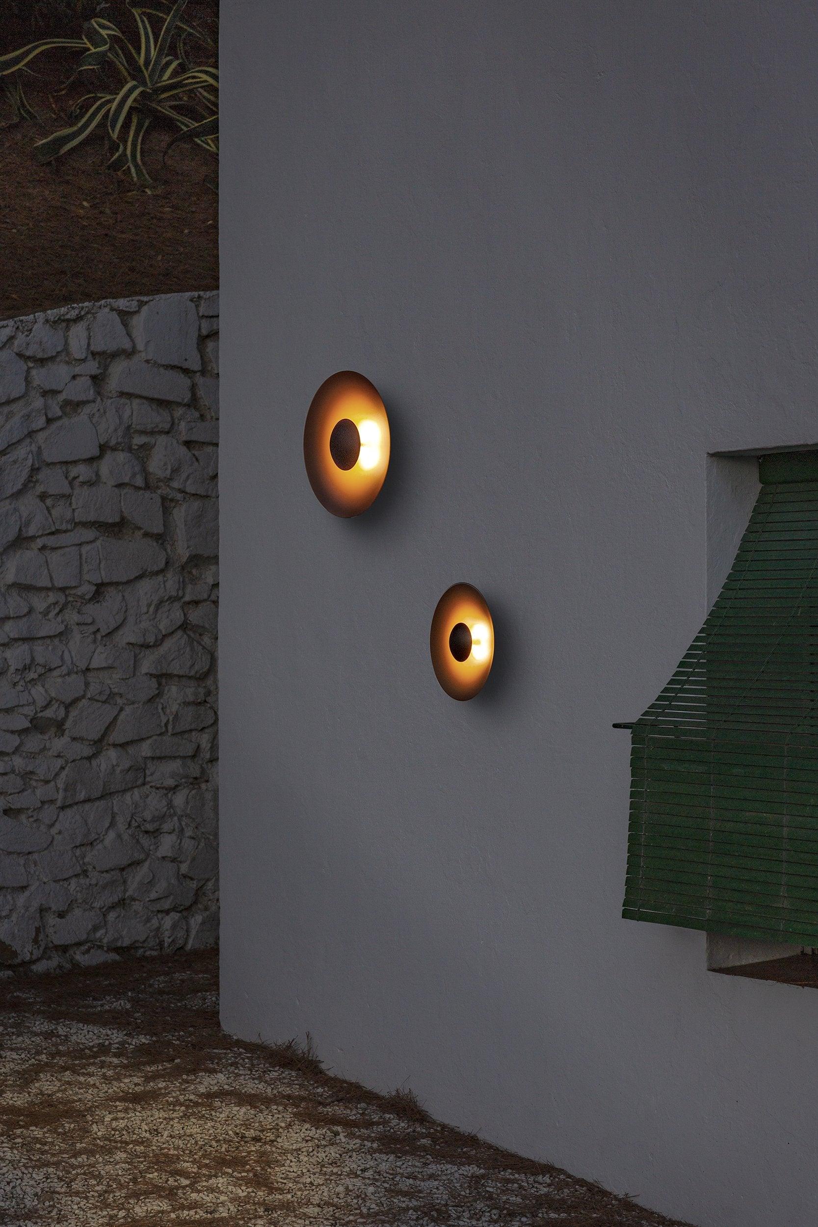 Simplicity Glow Plug-in Wall Light - Blowlighting