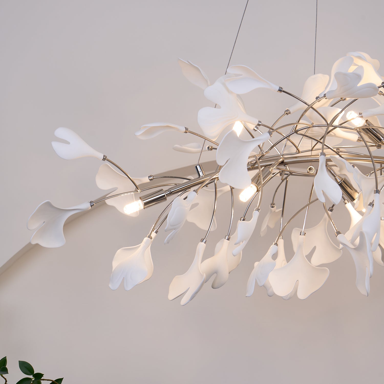 Gingko Chandelier N - Blowlighting