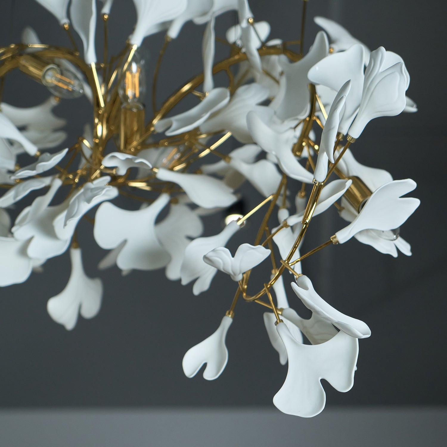 Gingko Chandelier C - Blowlighting